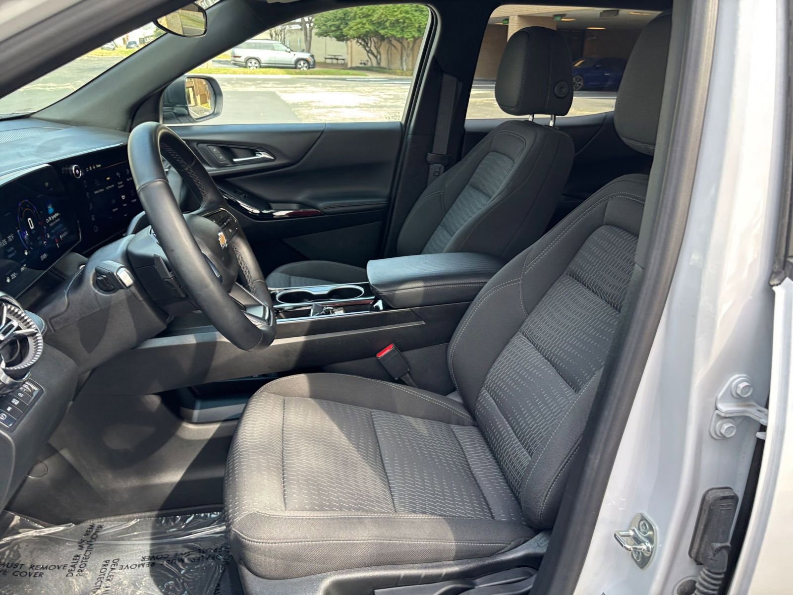 Thumbnail: 2025 Chevrolet Equinox - 31