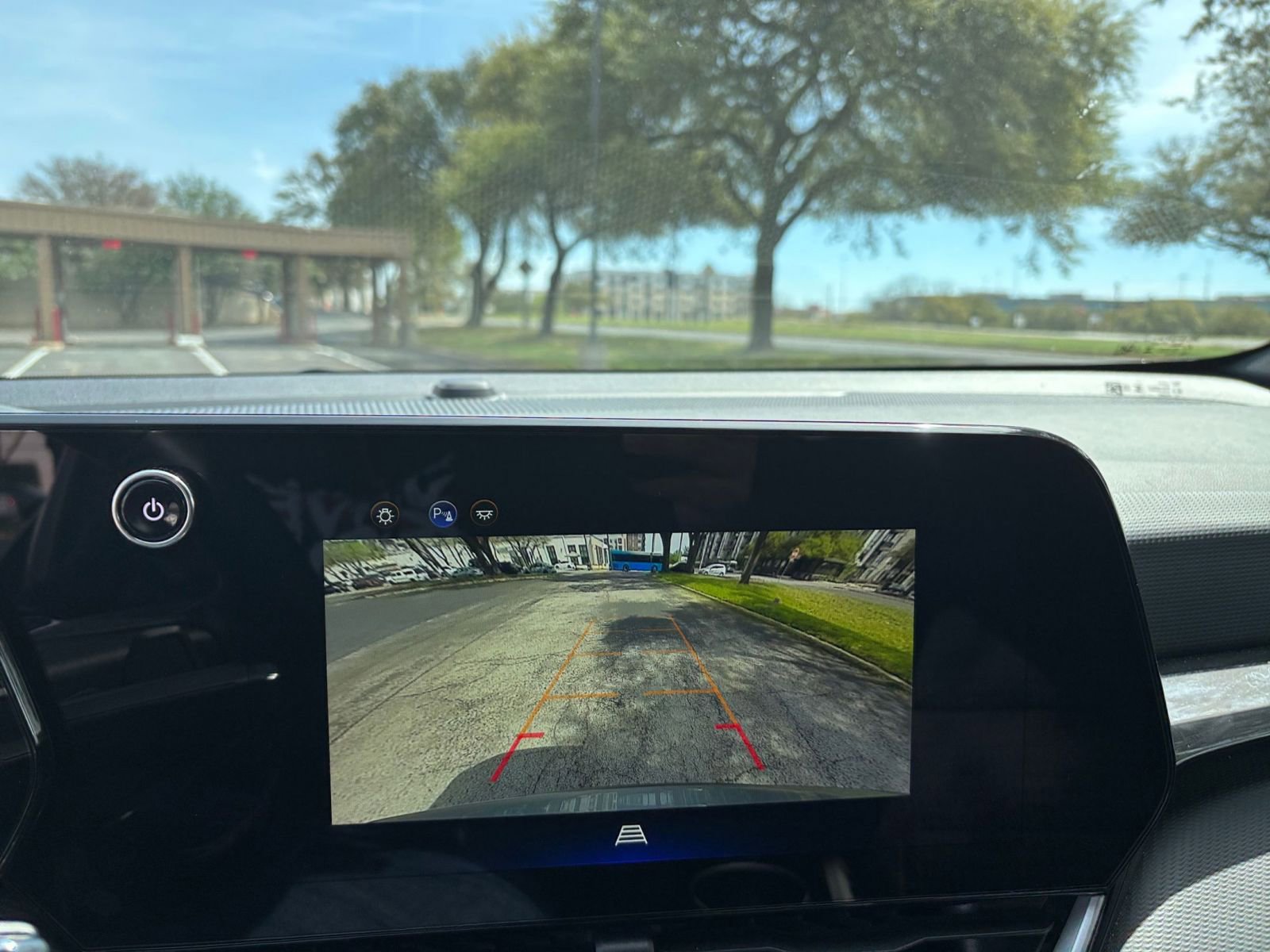 Thumbnail: 2025 Chevrolet Equinox - 20