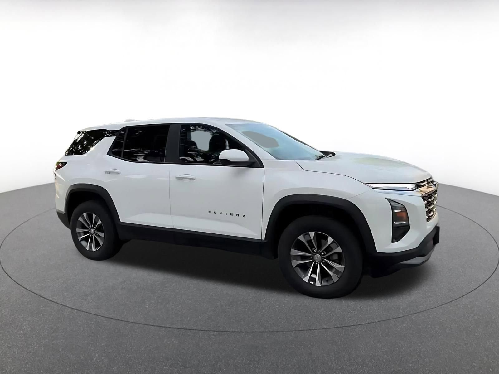 Thumbnail: 2025 Chevrolet Equinox - 2