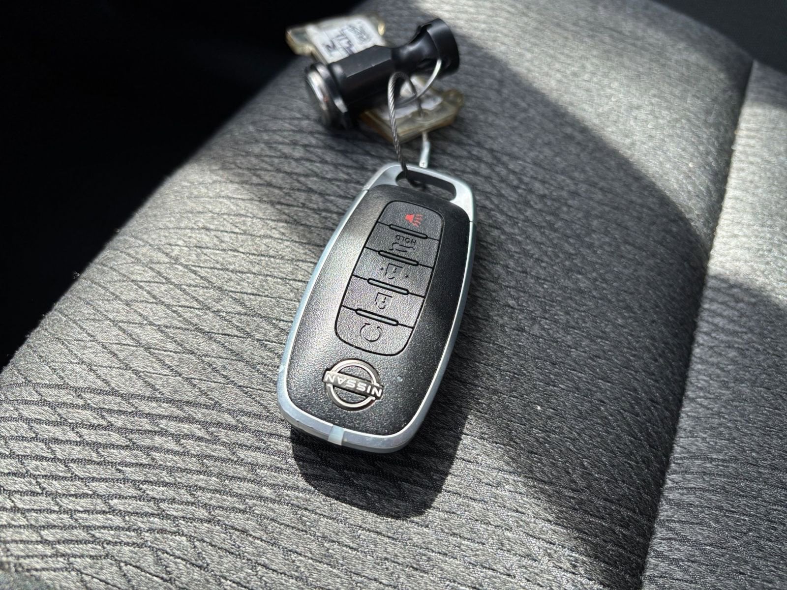 Thumbnail: 2025 Nissan Rogue - 18