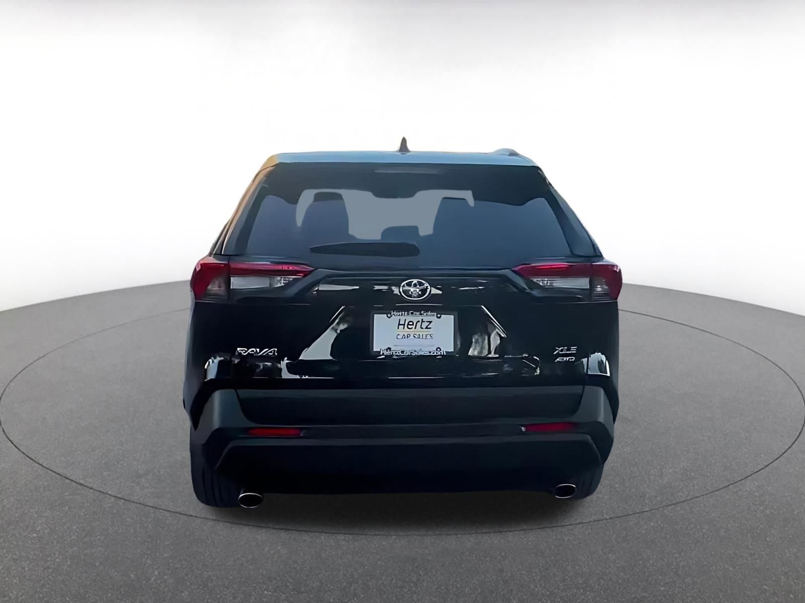 Thumbnail: 2025 Toyota RAV4 - 12