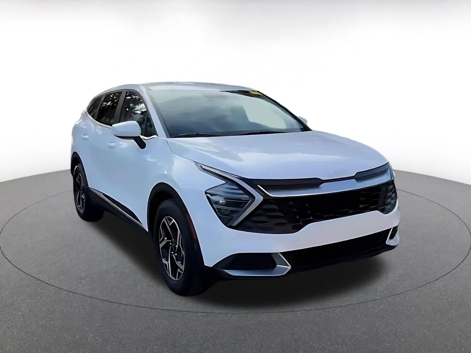 Thumbnail: 2025 Kia Sportage - 3