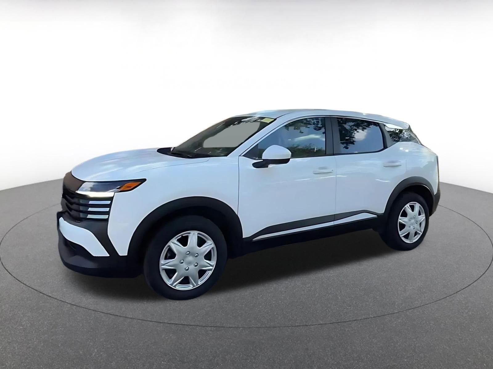 Thumbnail: 2025 Nissan Kicks - 7