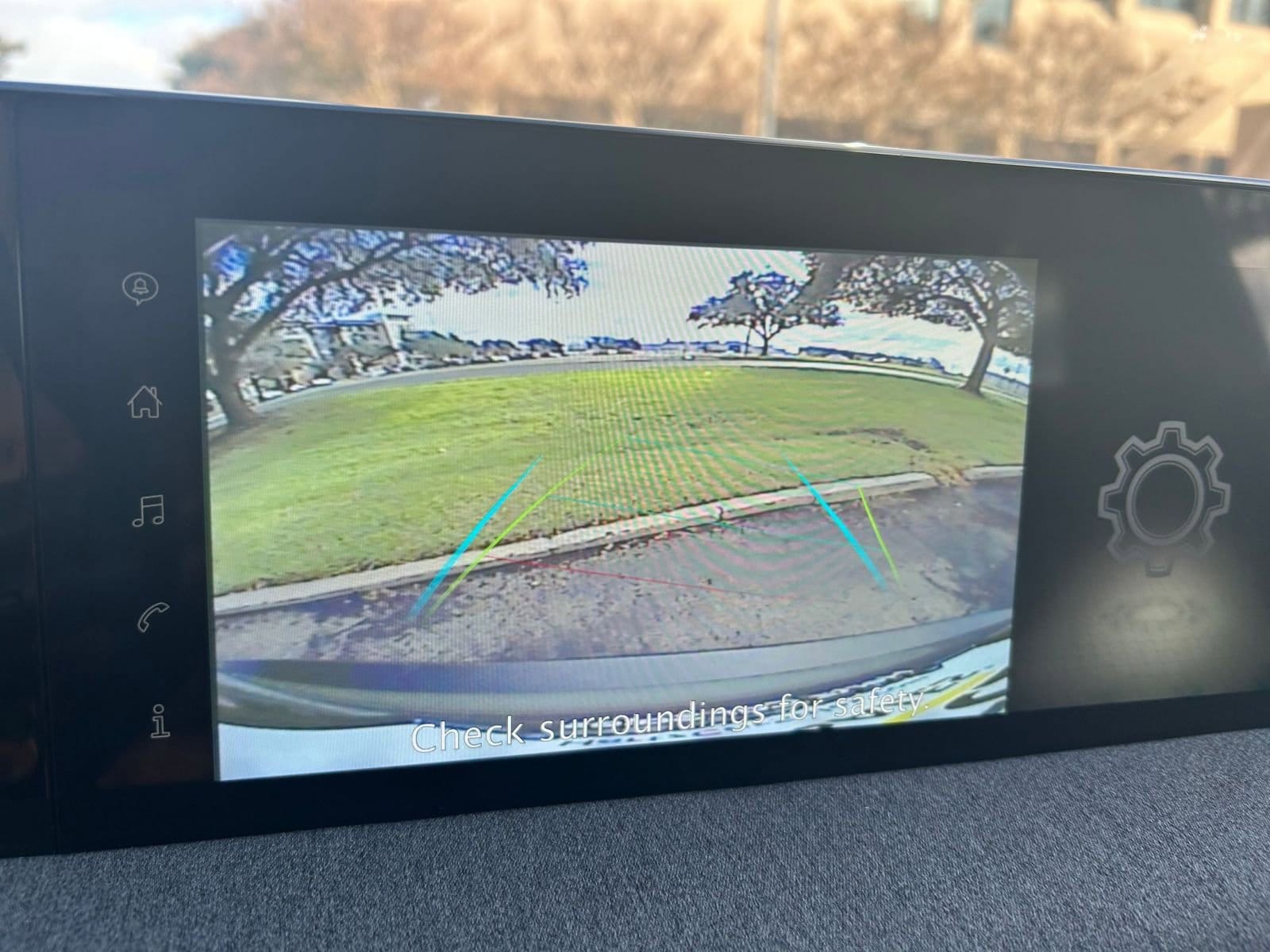 Thumbnail: 2025 Nissan Kicks - 17