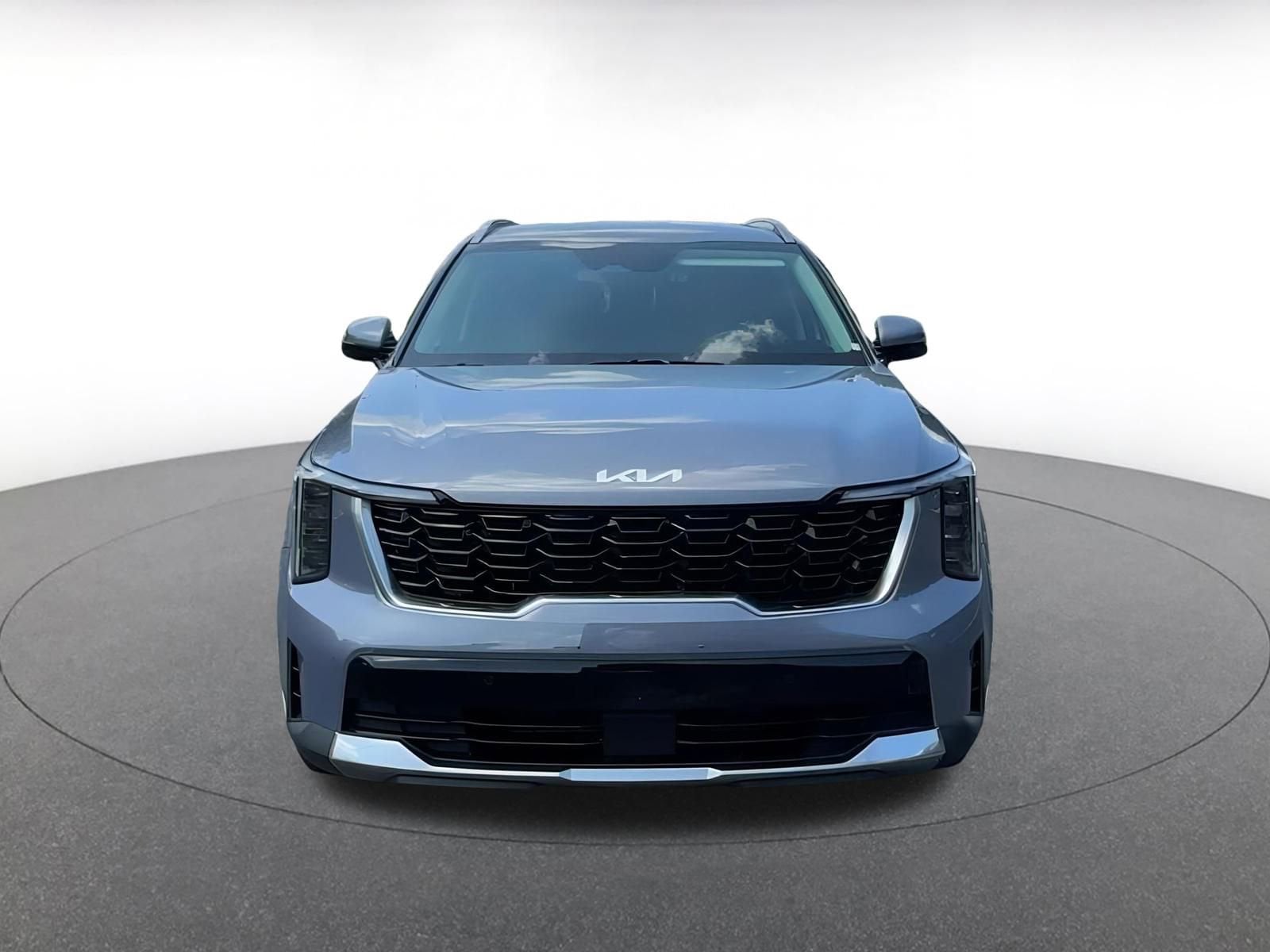 Thumbnail: 2024 Kia Sorento - 5