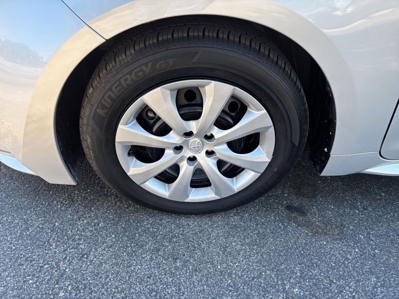 Thumbnail: 2025 Toyota Corolla - 23