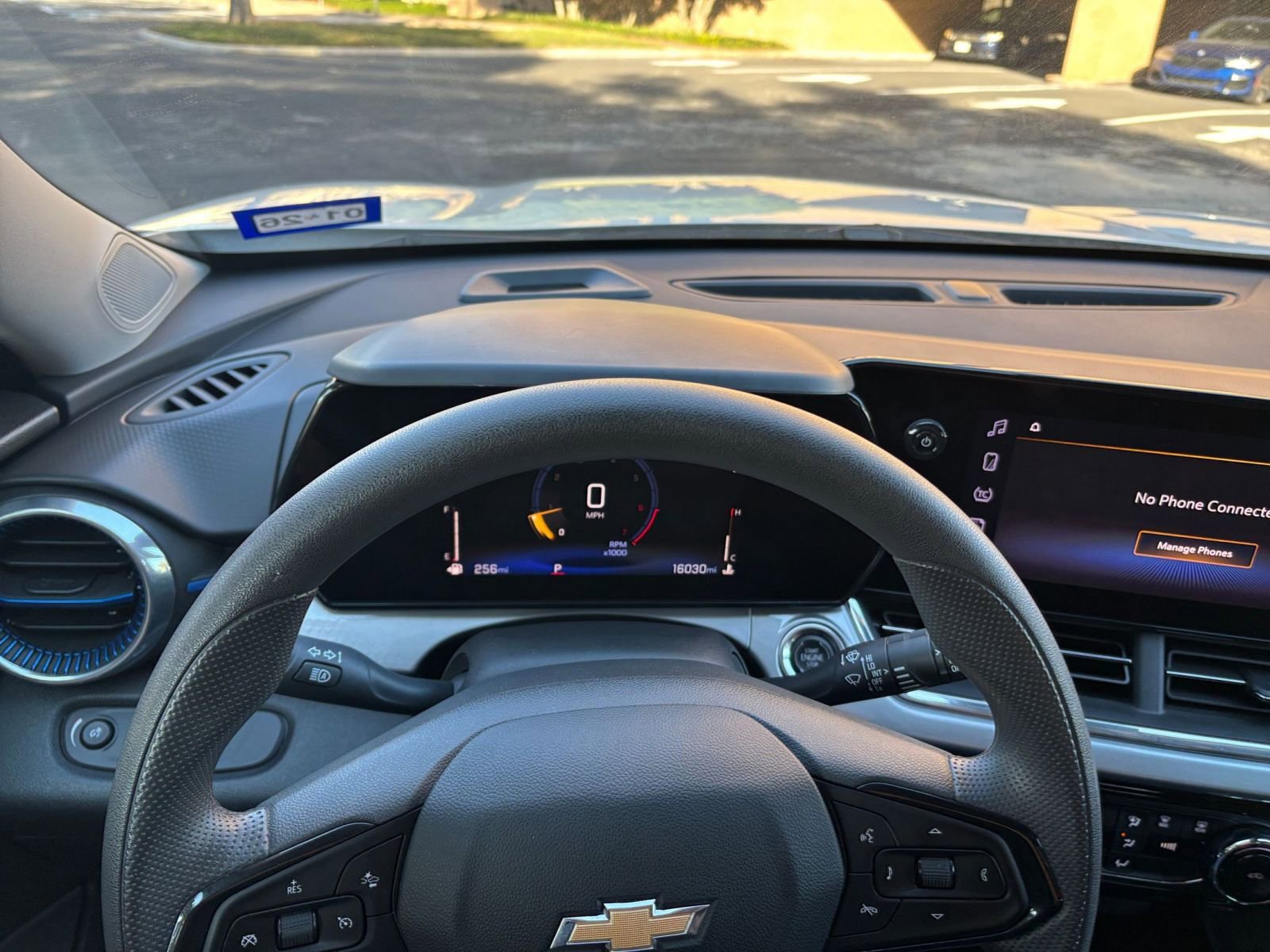 Thumbnail: 2025 Chevrolet Trax - 28