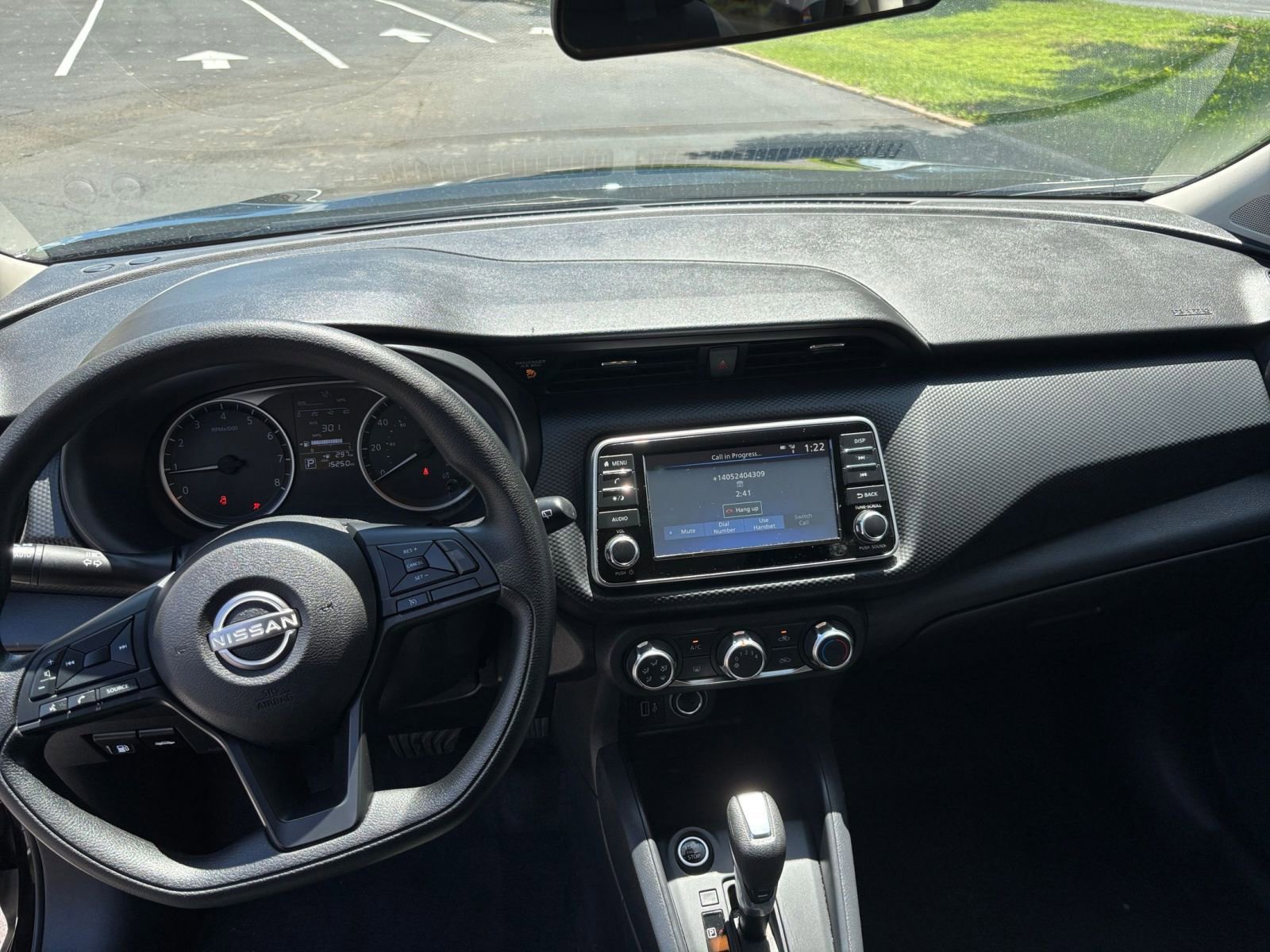 2024 Nissan Kicks S 27
