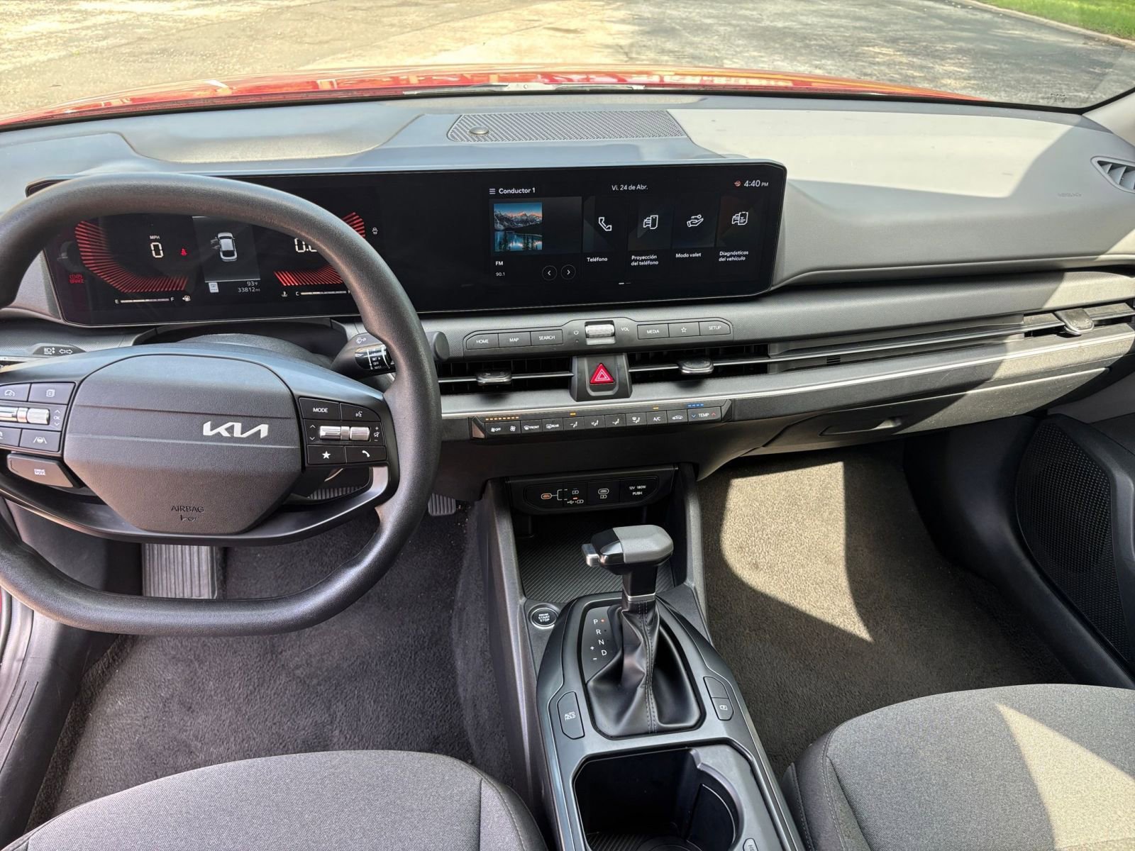 Thumbnail: 2025 Kia K4 - 28
