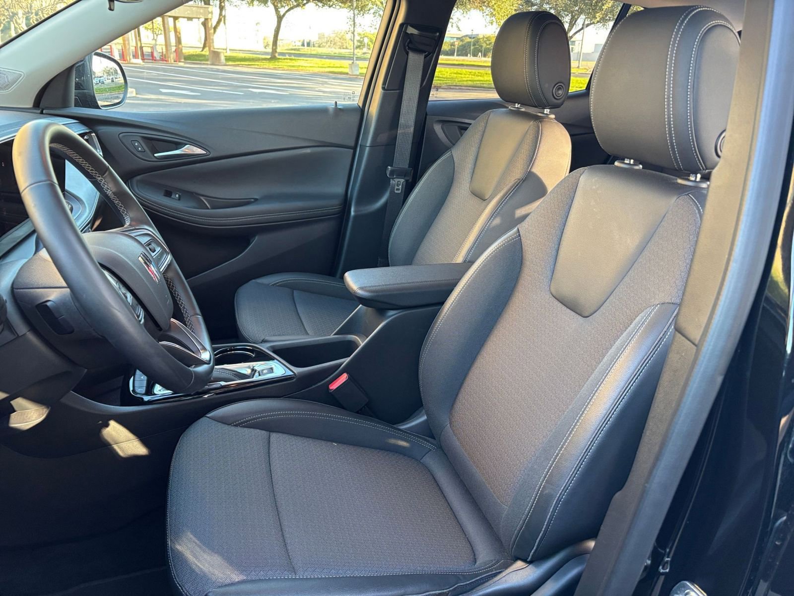 Thumbnail: 2025 Buick Encore GX - 30