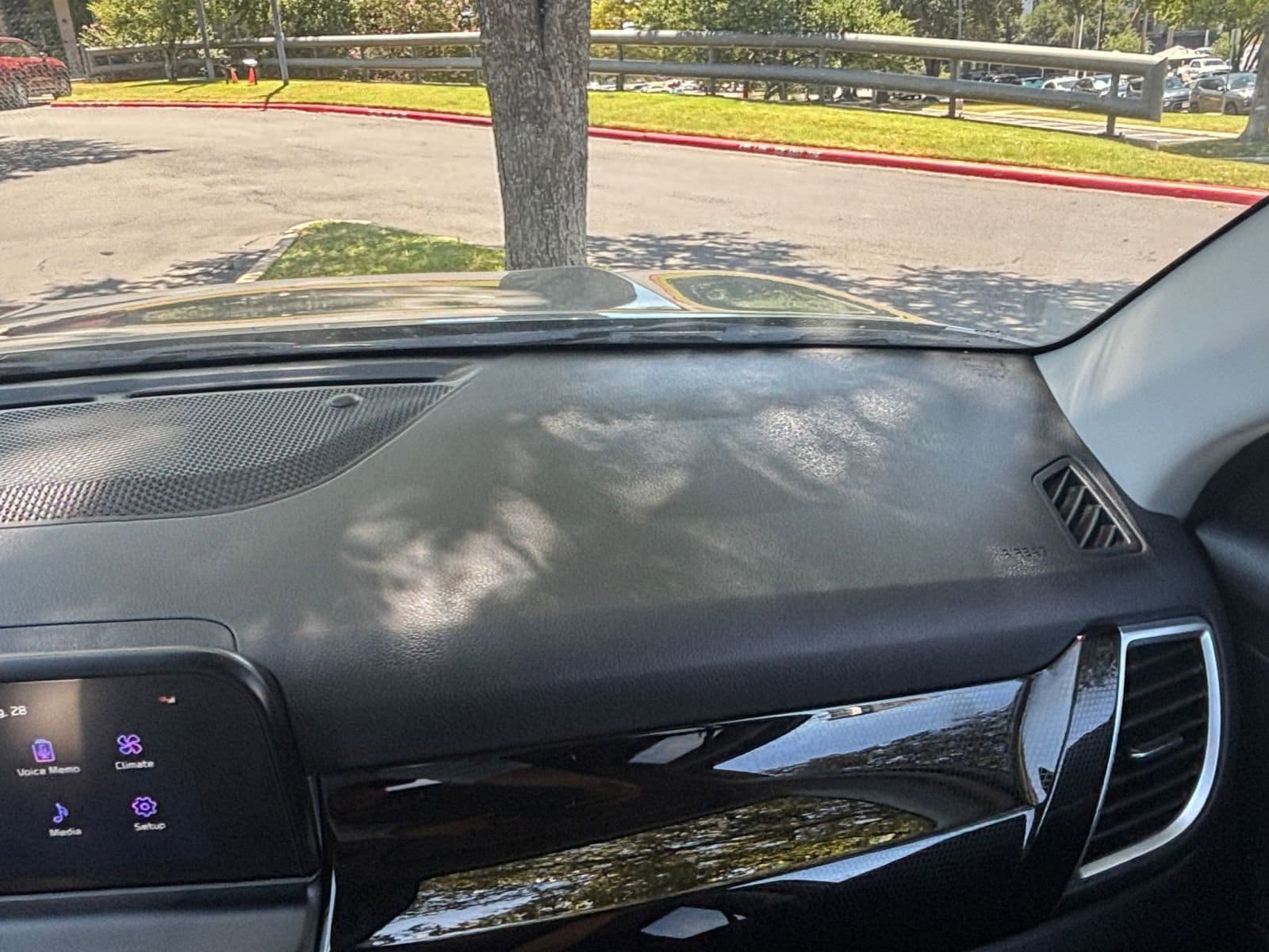 Thumbnail: 2025 Kia Seltos - 29