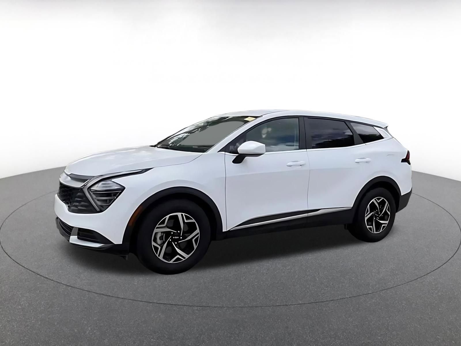 Thumbnail: 2025 Kia Sportage - 8