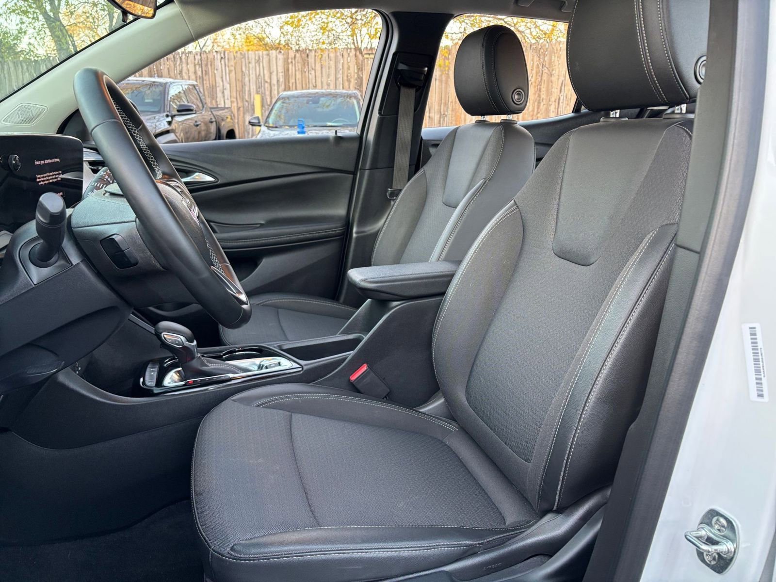 Thumbnail: 2025 Buick Encore GX - 21