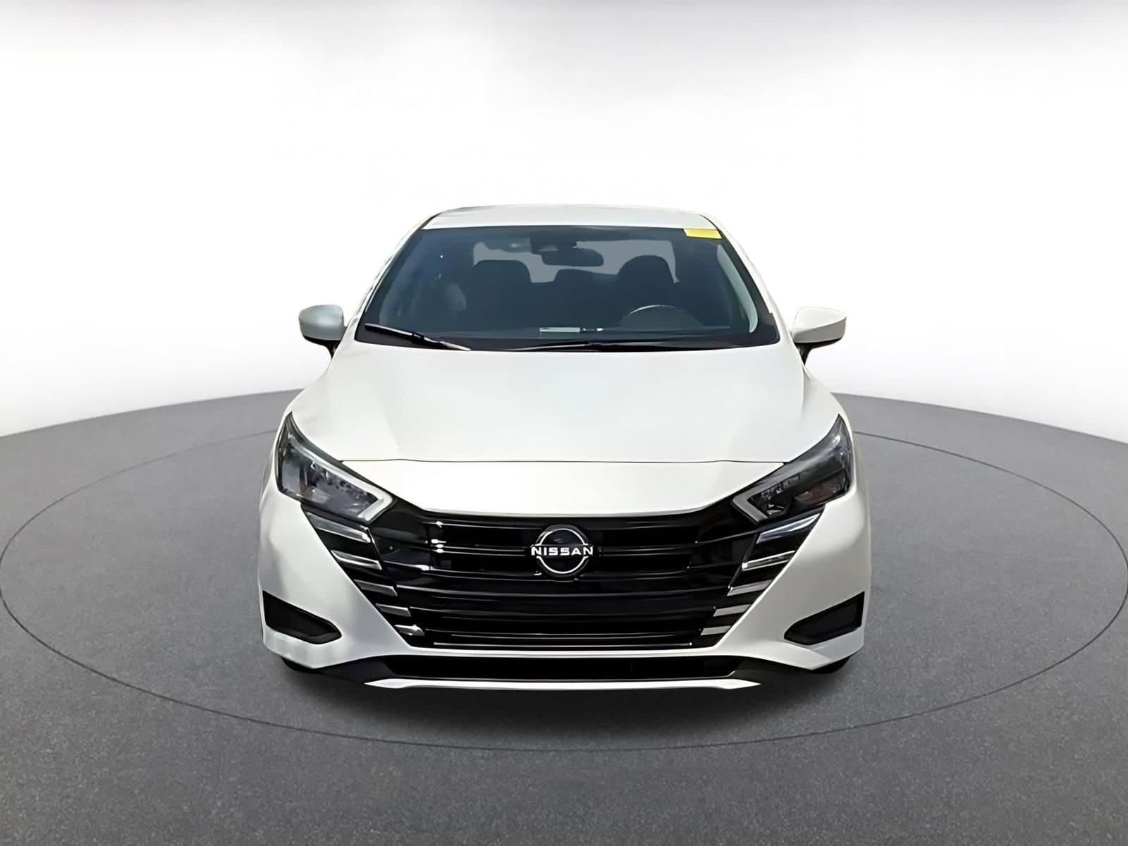 Thumbnail: 2025 Nissan Versa - 5