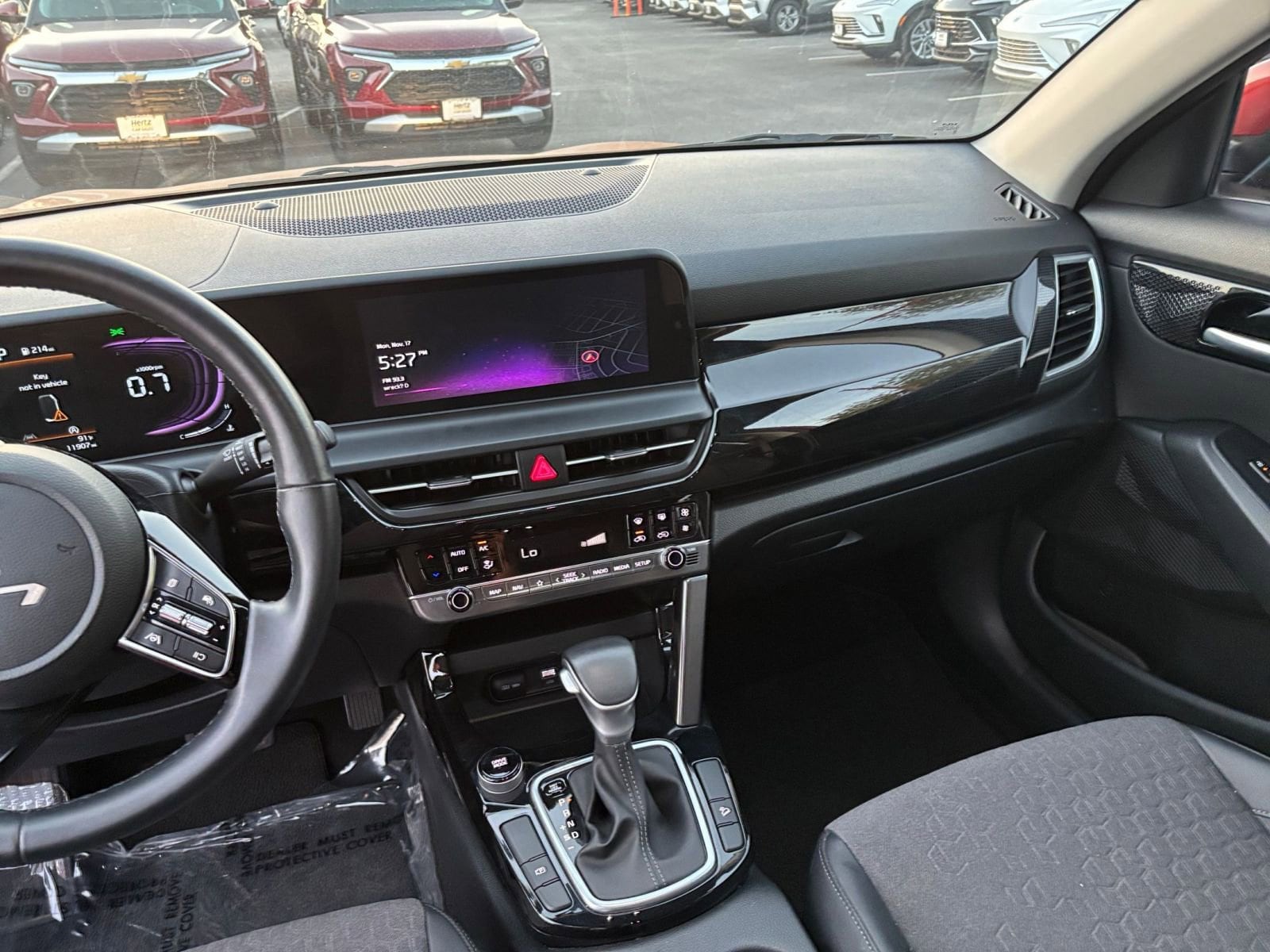 Thumbnail: 2025 Kia Seltos - 29