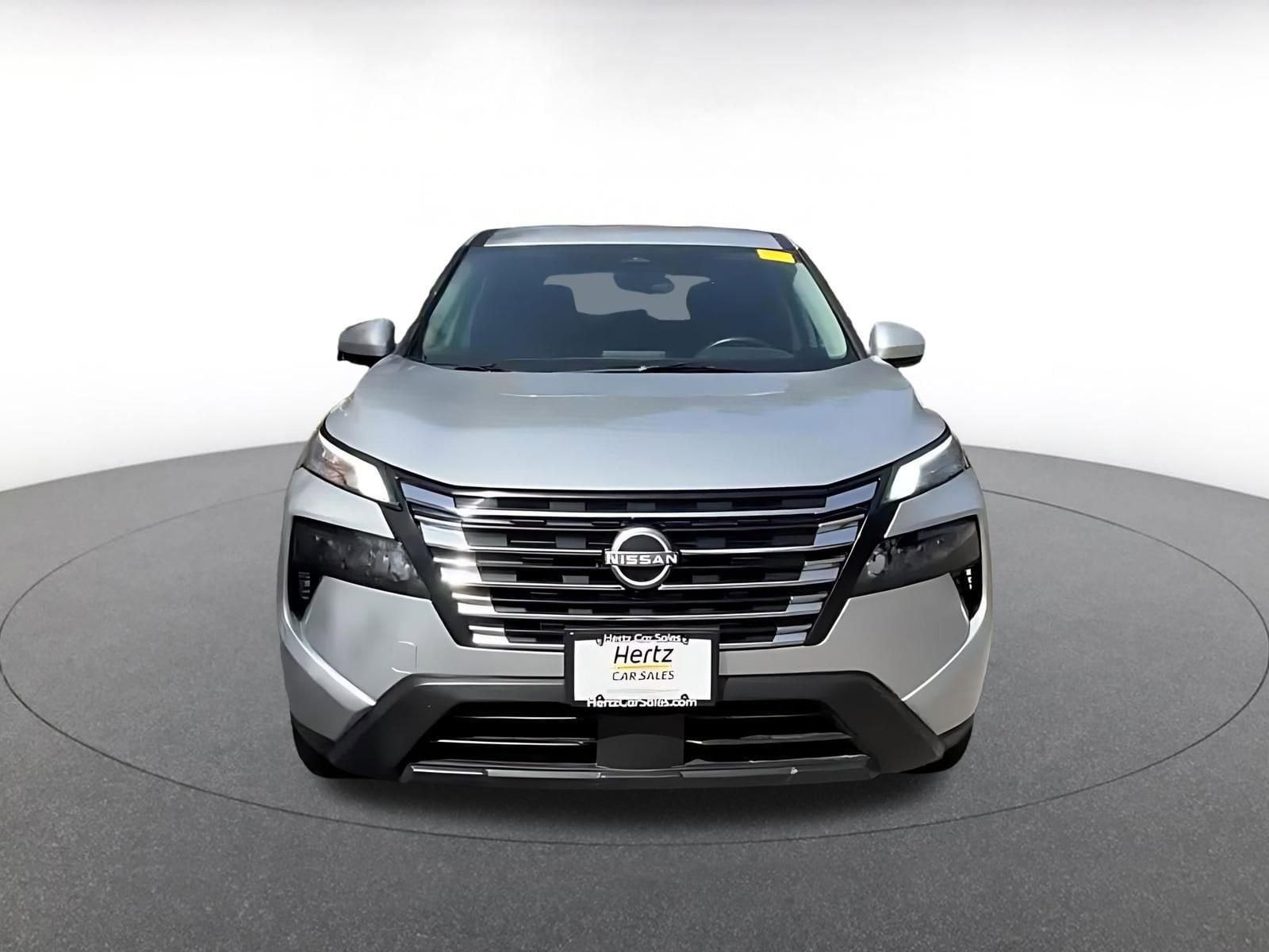 Thumbnail: 2025 Nissan Rogue - 5