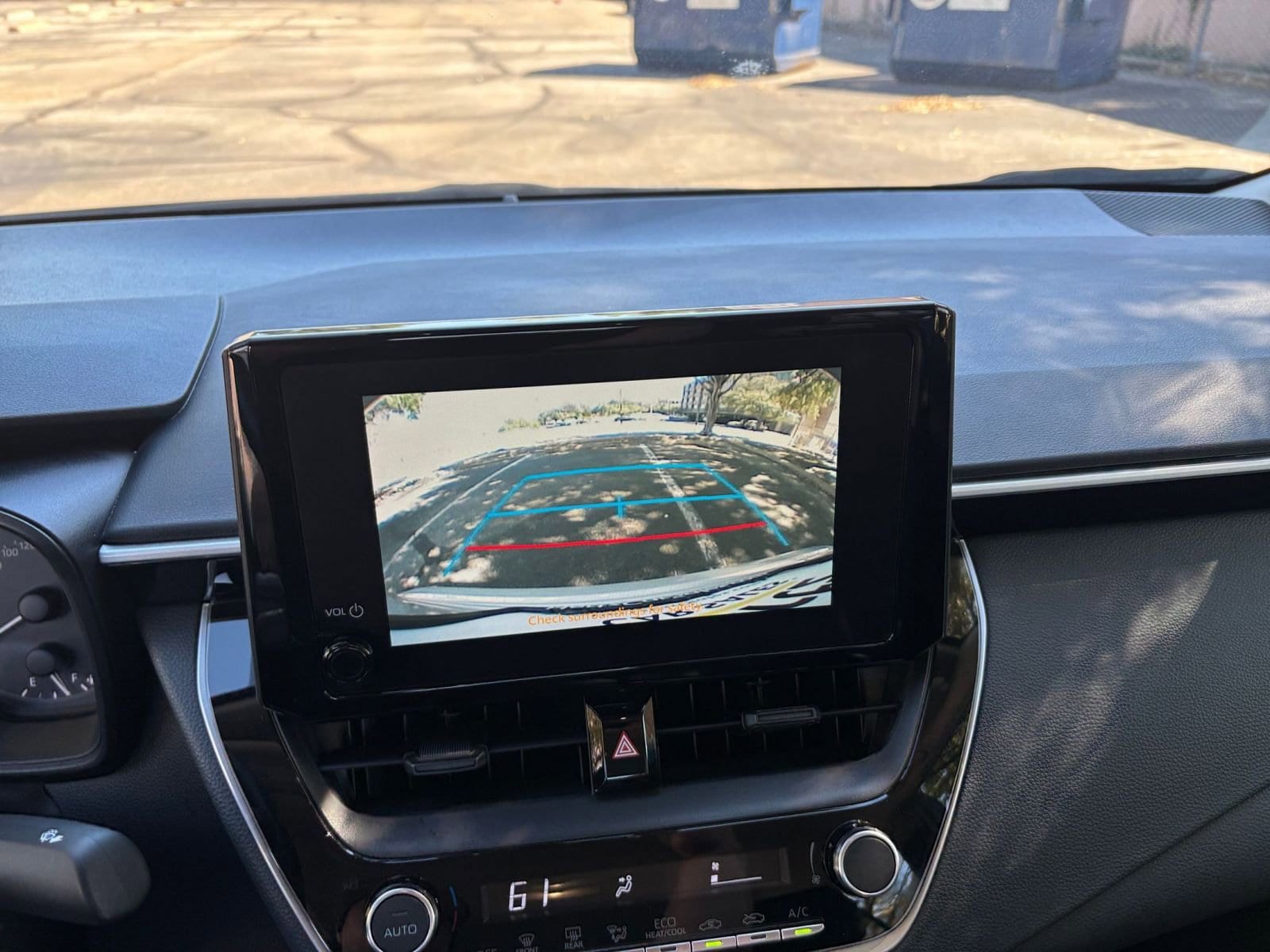 Thumbnail: 2025 Toyota Corolla - 17