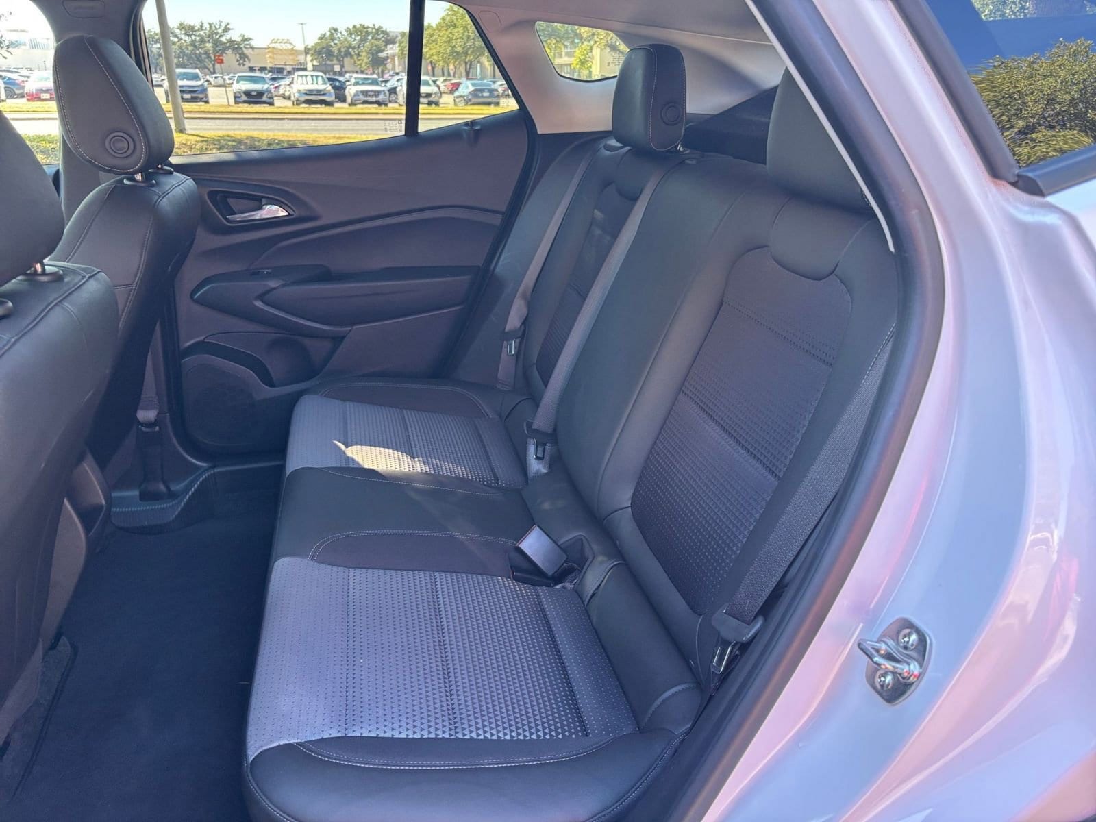 Thumbnail: 2025 Chevrolet Trax - 20