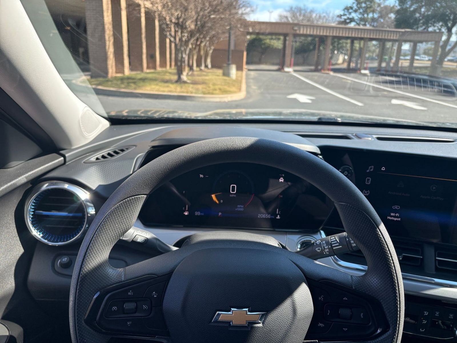 Thumbnail: 2025 Chevrolet Trax - 29