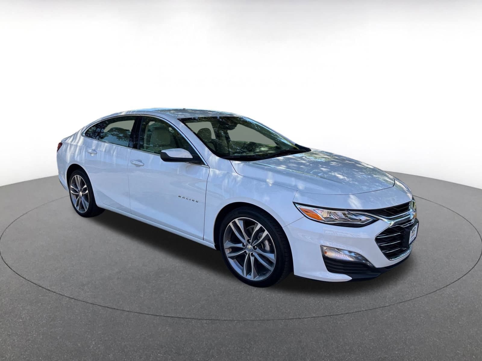 Thumbnail: 2024 Chevrolet Malibu - 1