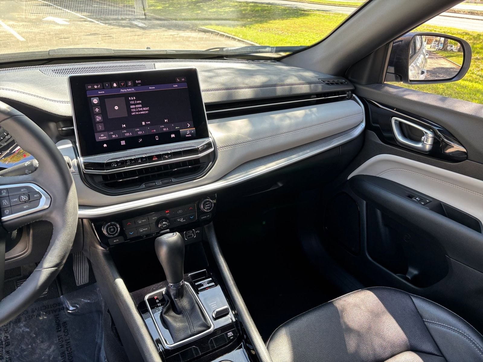 Thumbnail: 2025 Jeep Compass - 30