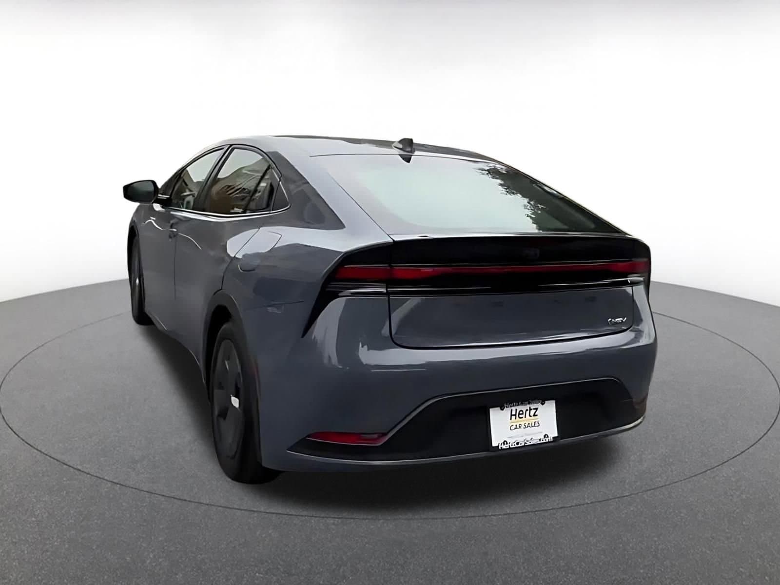 Thumbnail: 2025 Toyota Prius - 10