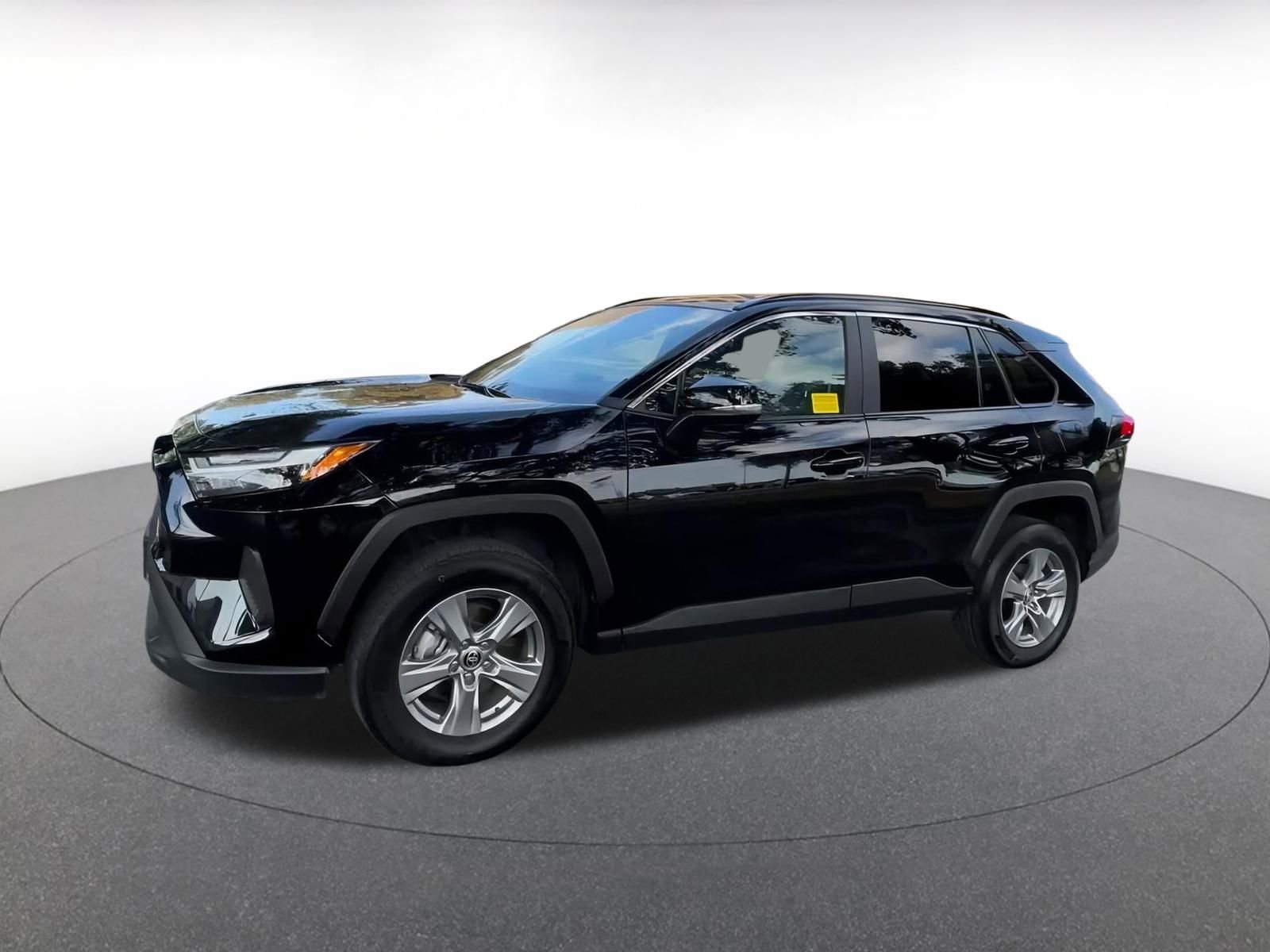 Thumbnail: 2025 Toyota RAV4 - 7