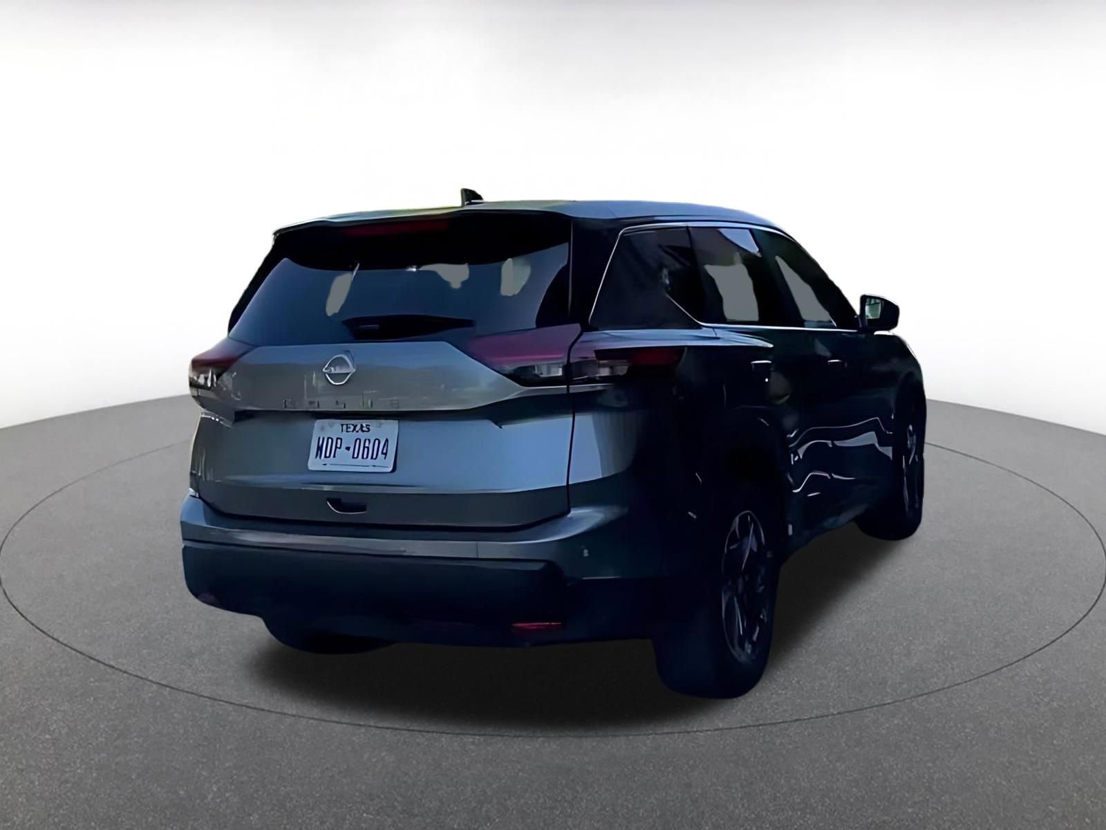 Thumbnail: 2025 Nissan Rogue - 15