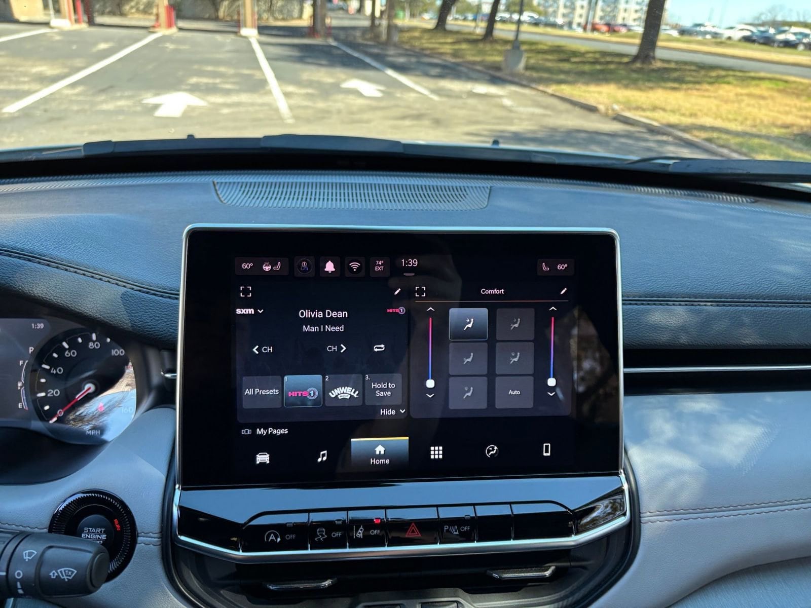 Thumbnail: 2025 Jeep Compass - 17