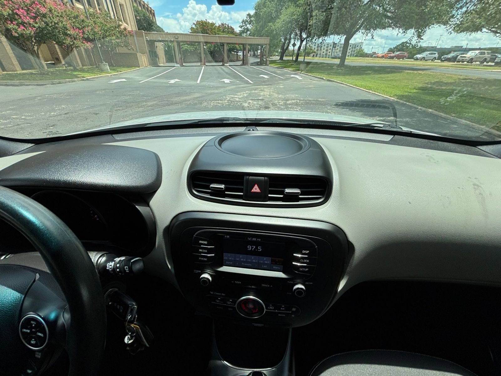 Thumbnail: 2017 Kia Soul - 31