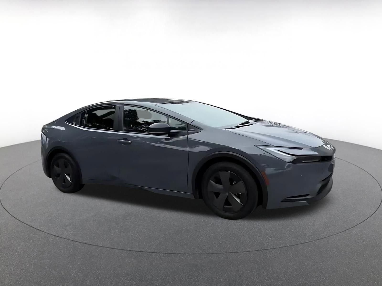 Thumbnail: 2025 Toyota Prius - 1