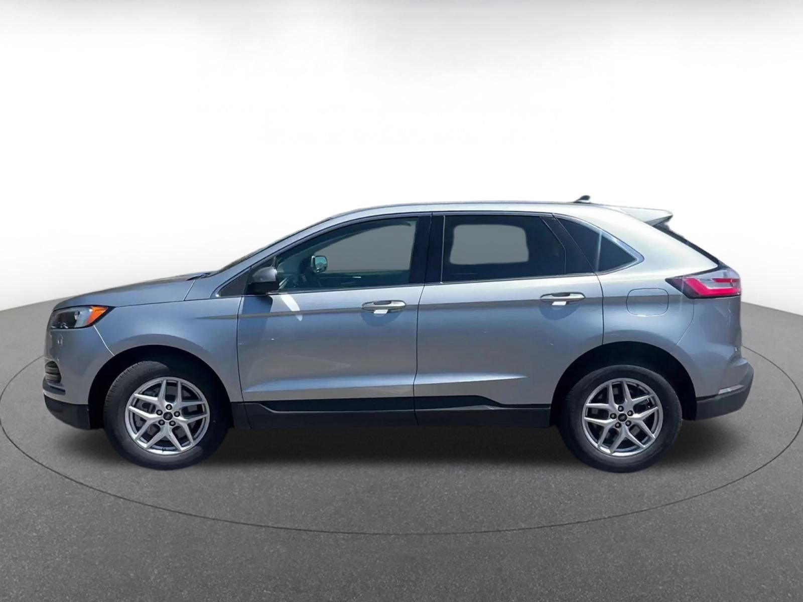 Thumbnail: 2024 Ford Edge - 8