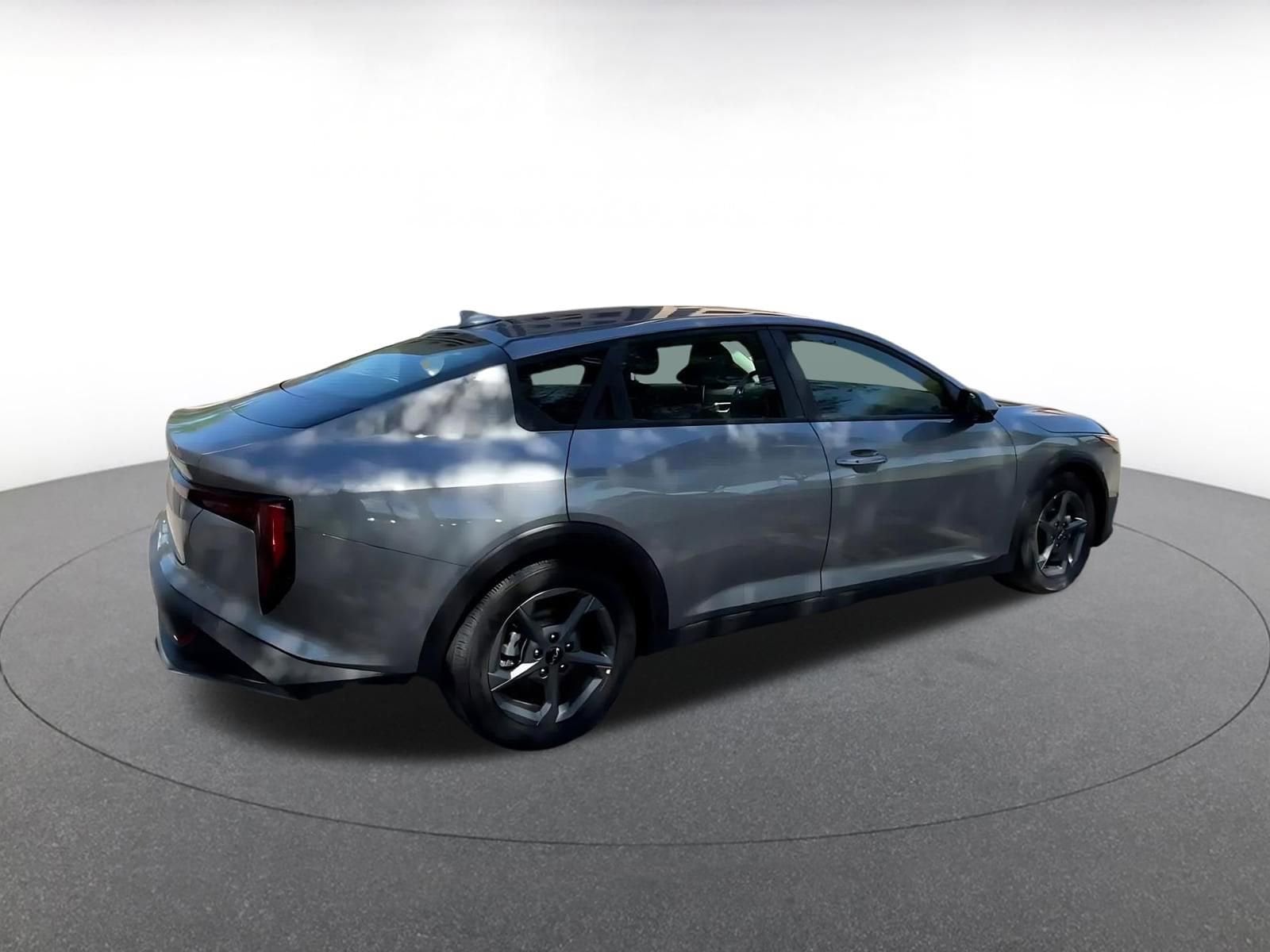 Thumbnail: 2025 Kia K4 - 12