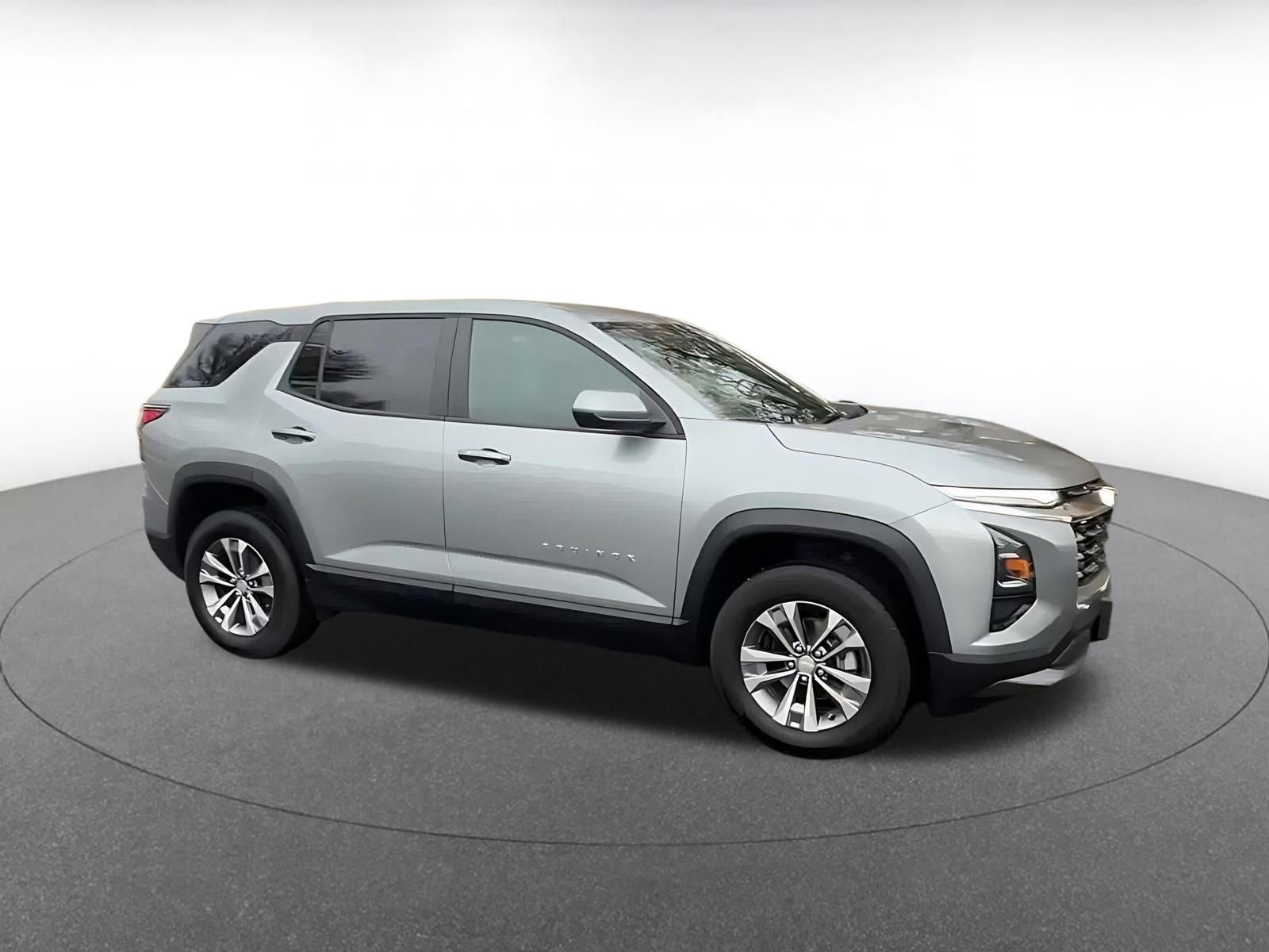 Thumbnail: 2025 Chevrolet Equinox - 2