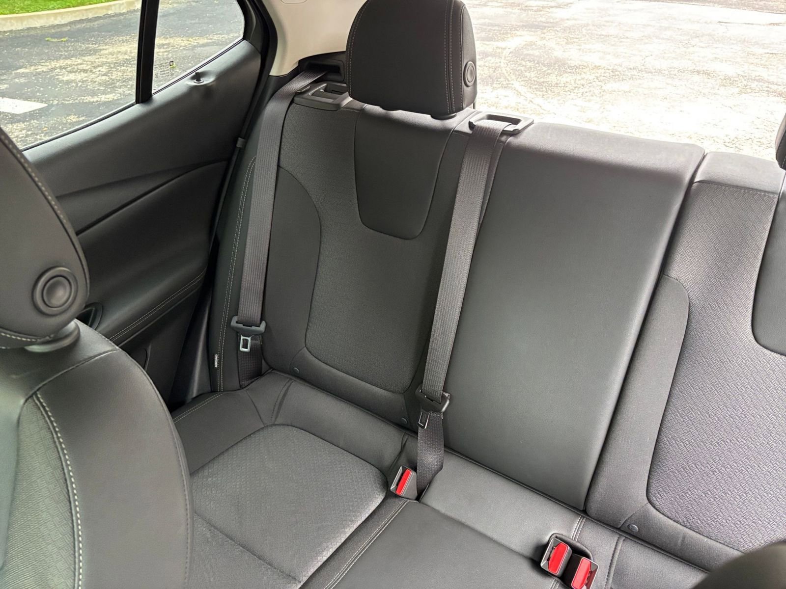 Thumbnail: 2025 Buick Encore GX - 34