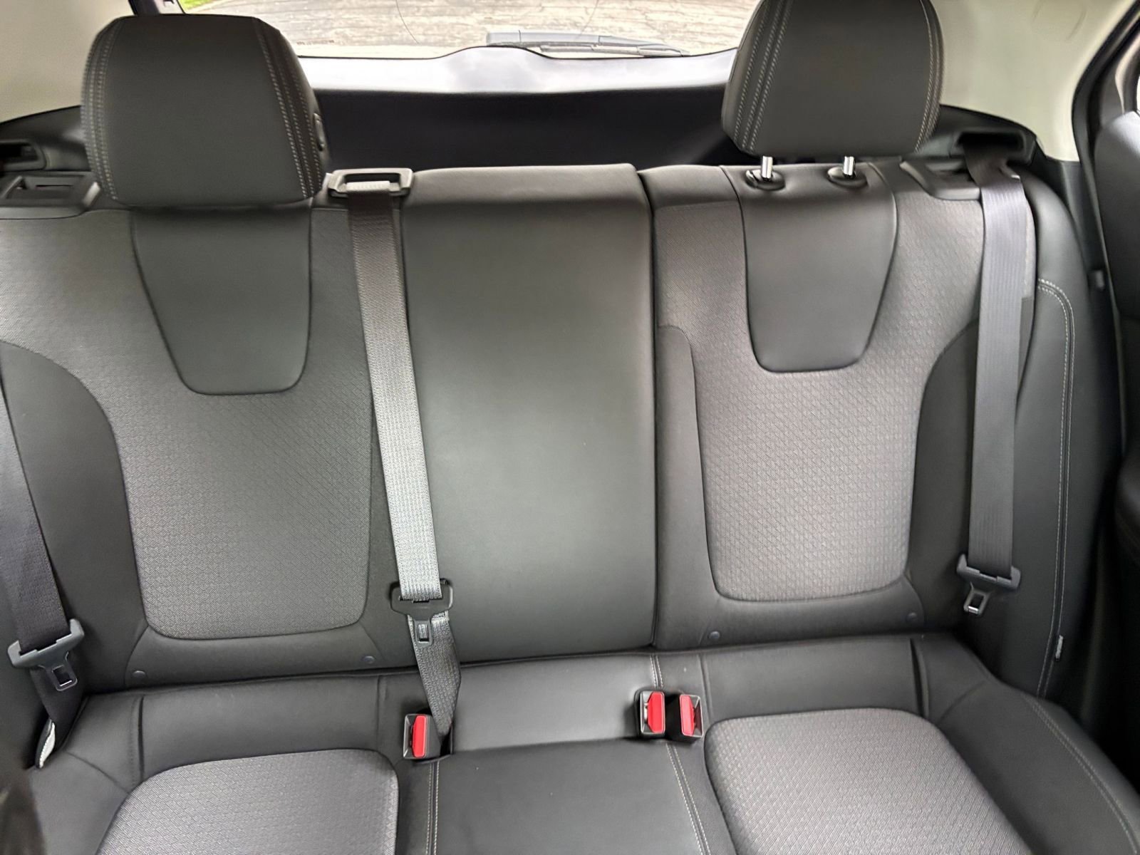 Thumbnail: 2025 Buick Encore GX - 33