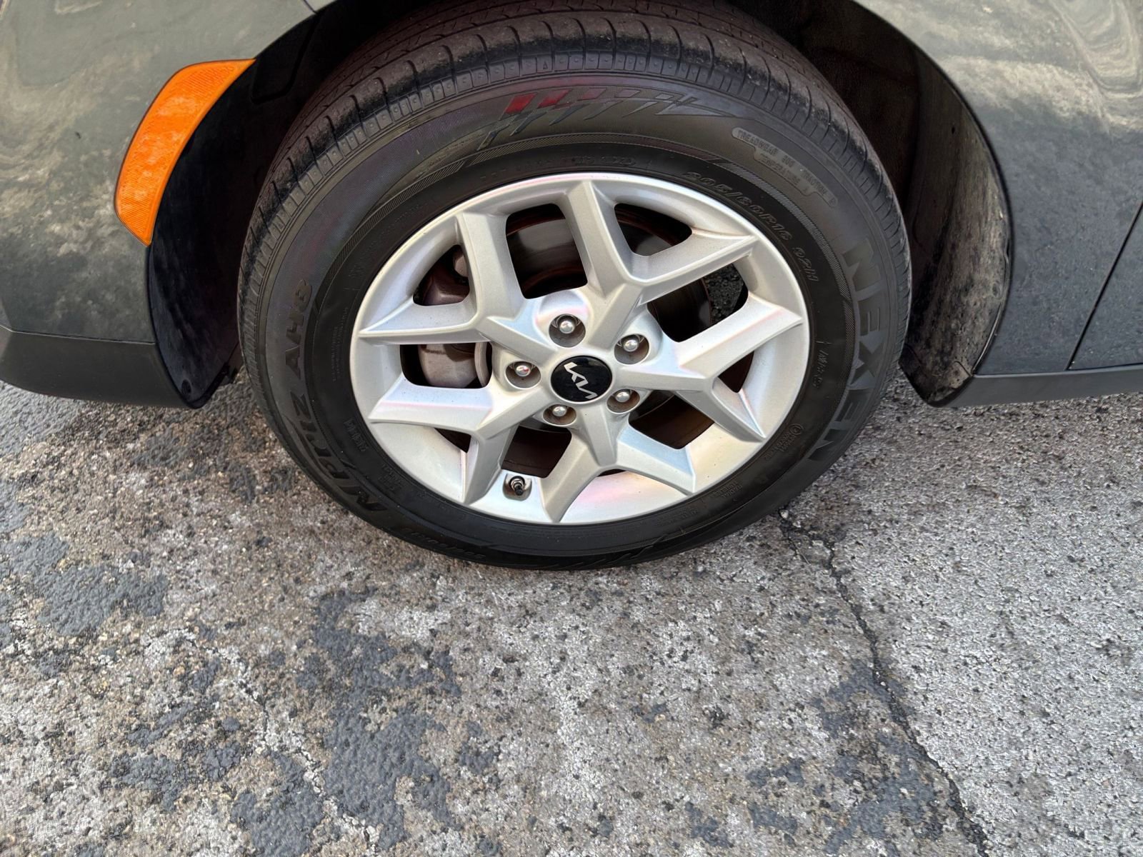 Thumbnail: 2025 Kia Soul - 25