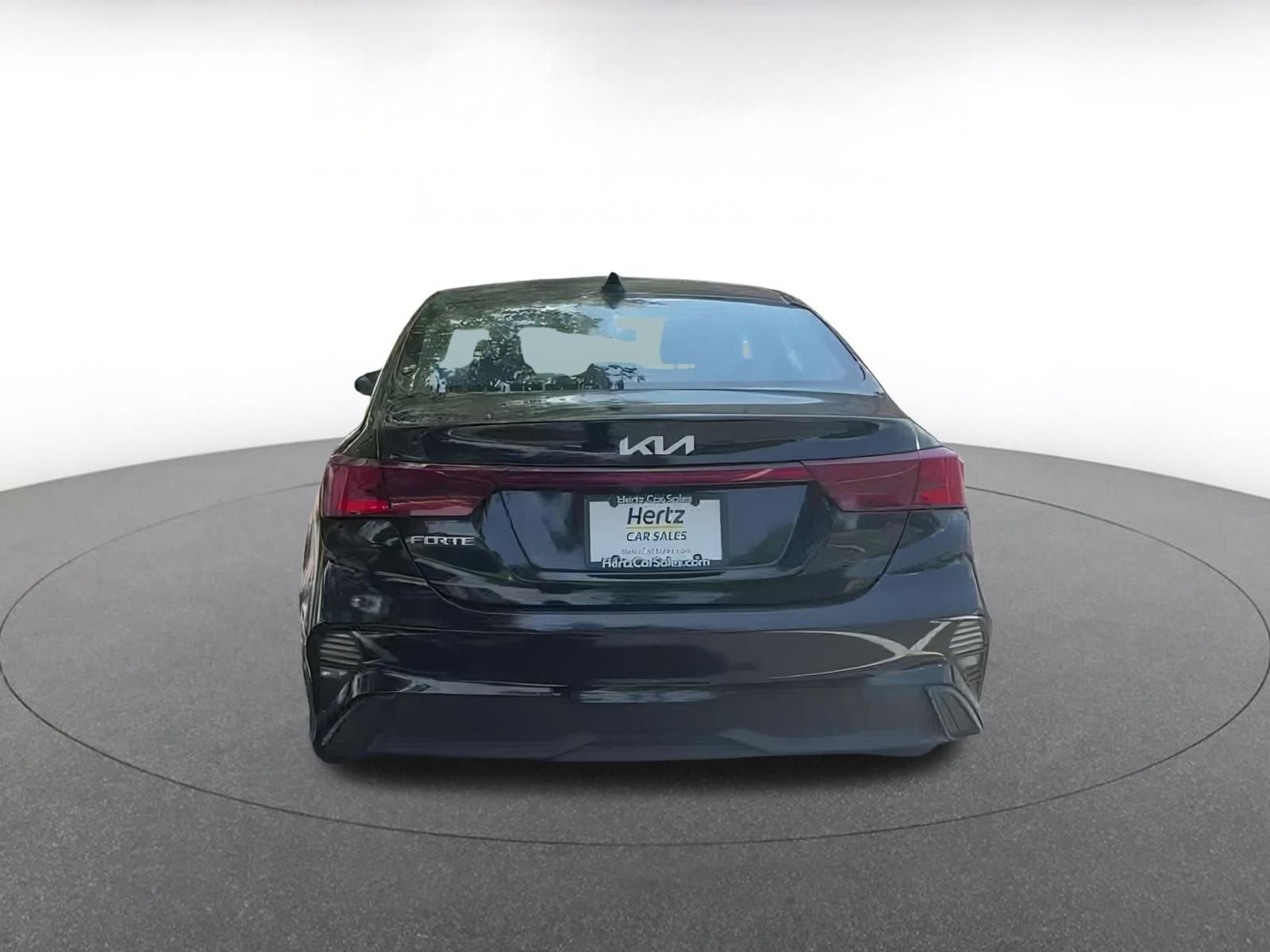 Thumbnail: 2023 Kia Forte - 11