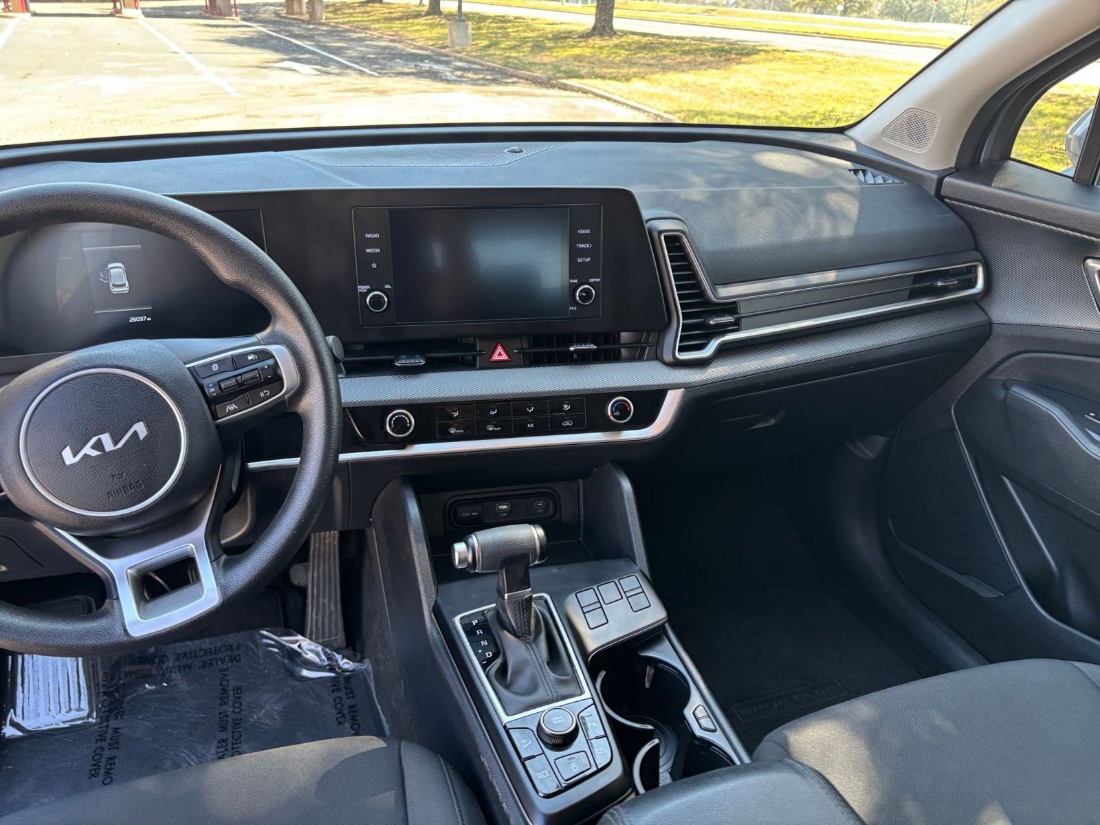 Thumbnail: 2025 Kia Sportage - 30