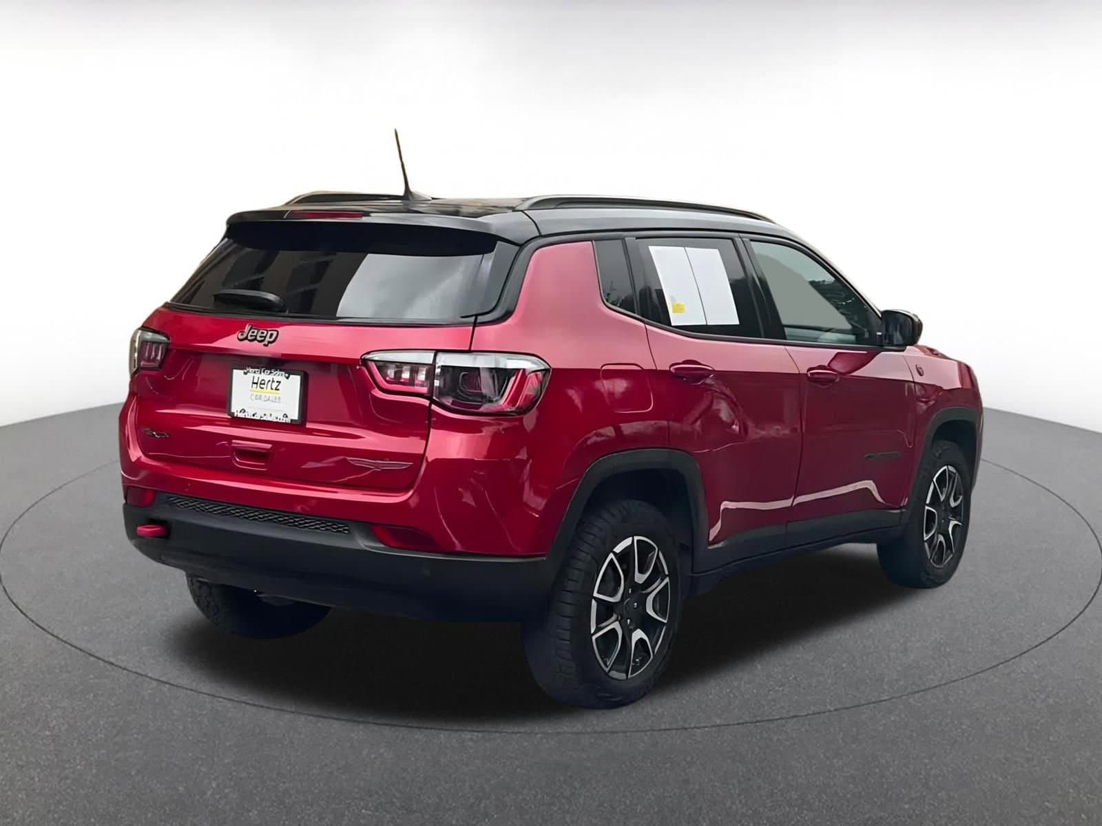 Thumbnail: 2025 Jeep Compass - 13