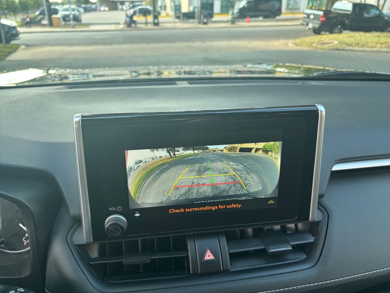 Thumbnail: 2025 Toyota RAV4 - 17