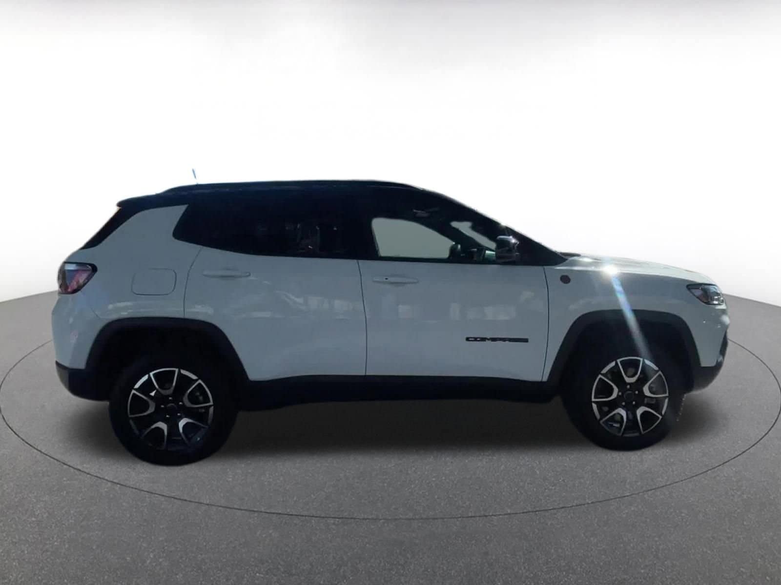 Thumbnail: 2025 Jeep Compass - 16