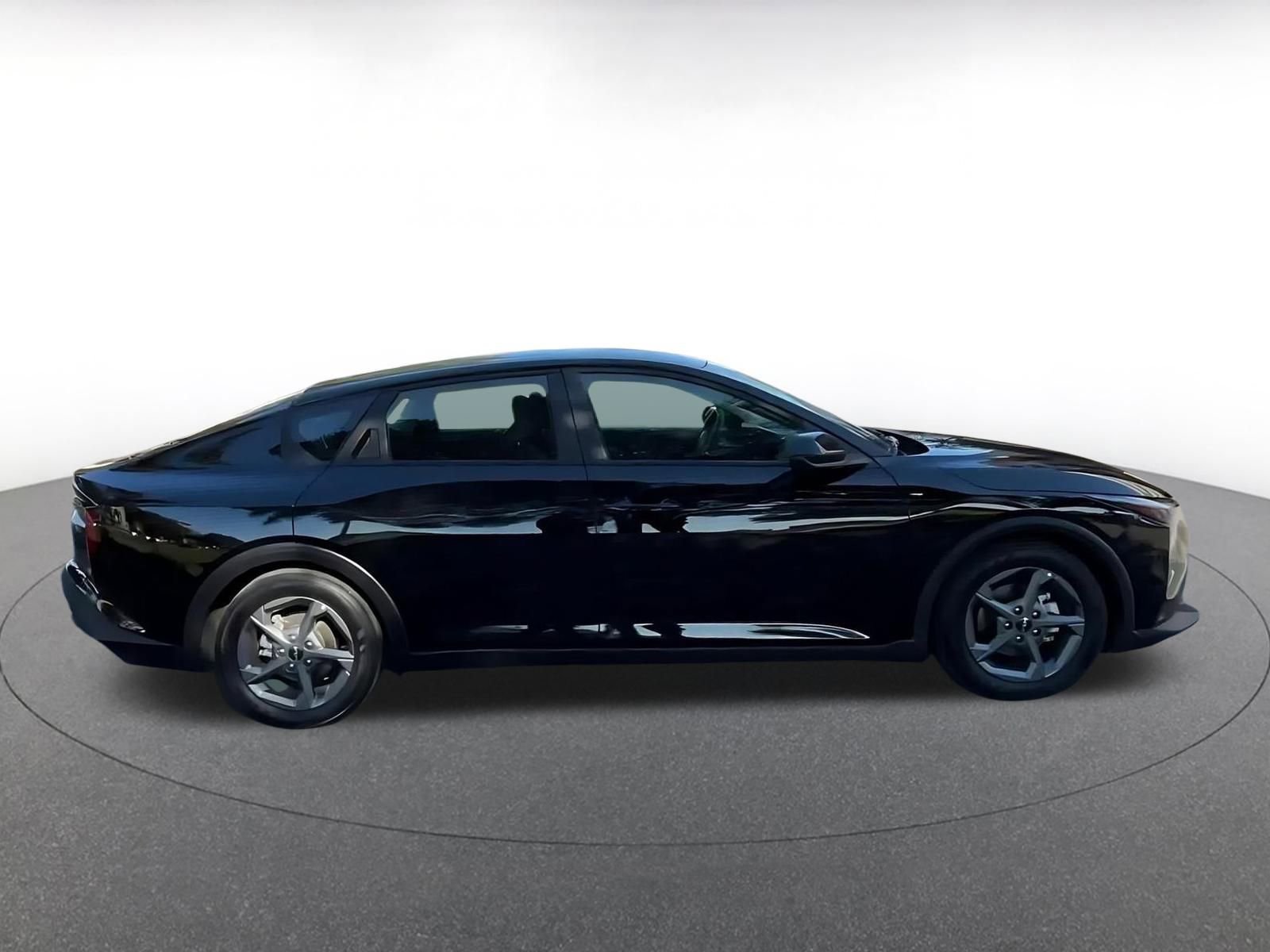 Thumbnail: 2025 Kia K4 - 15