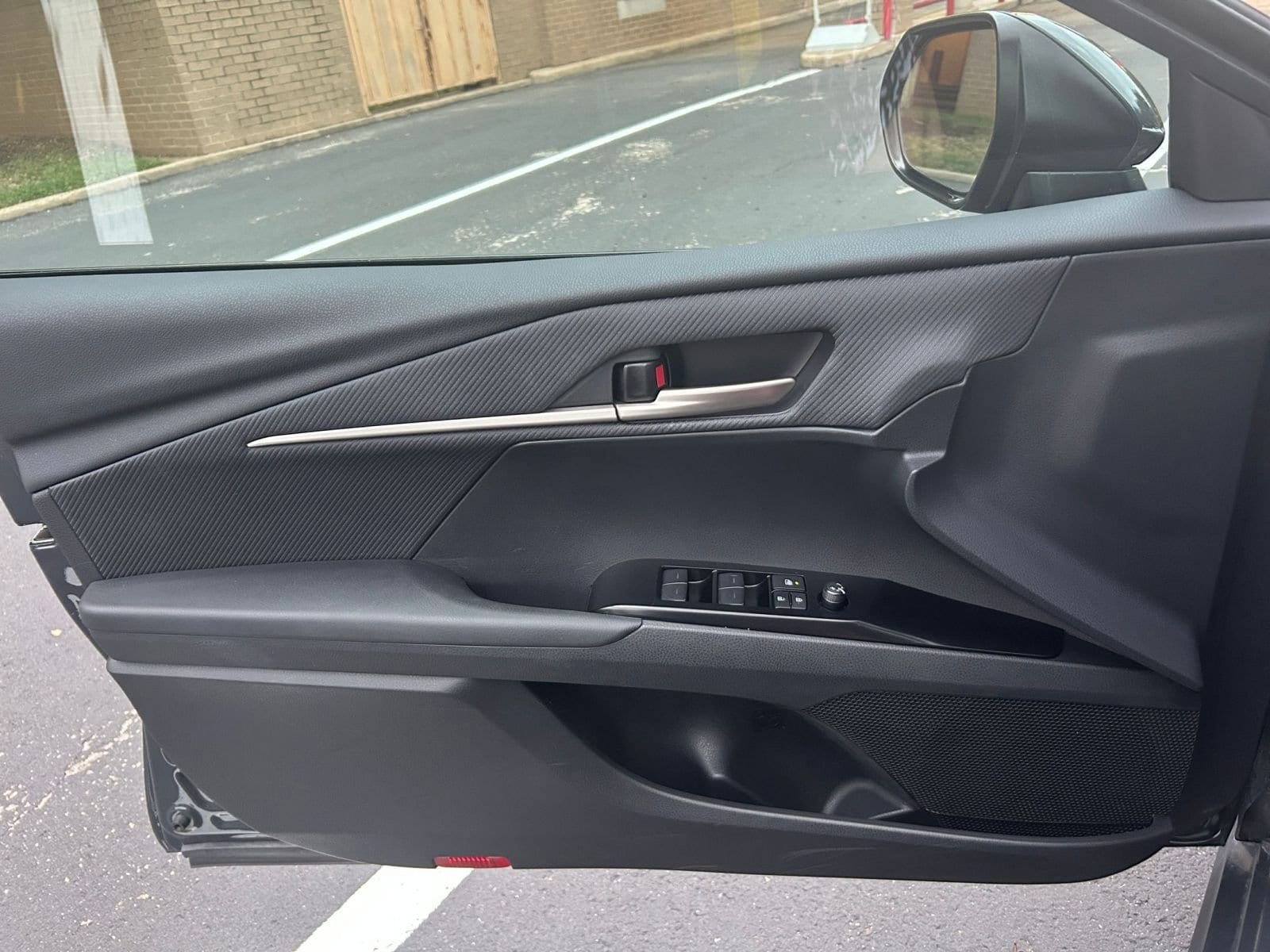 Thumbnail: 2025 Toyota Camry - 20