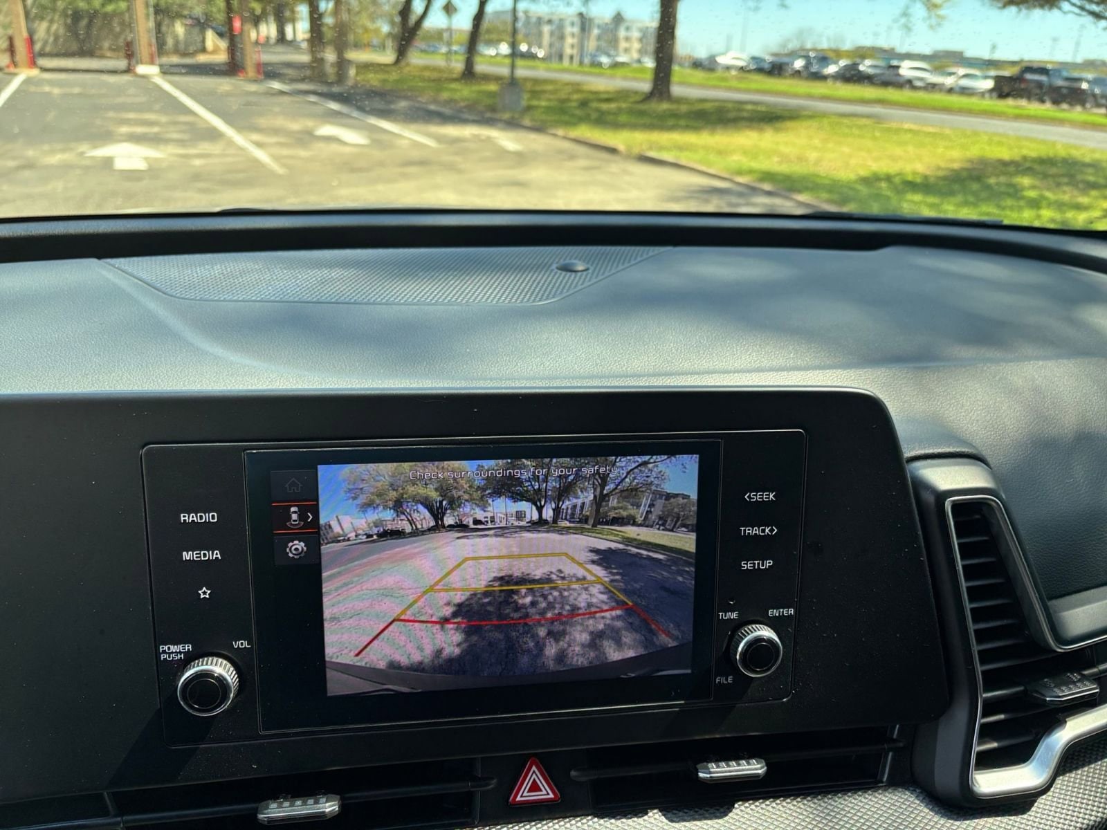 Thumbnail: 2025 Kia Sportage - 20