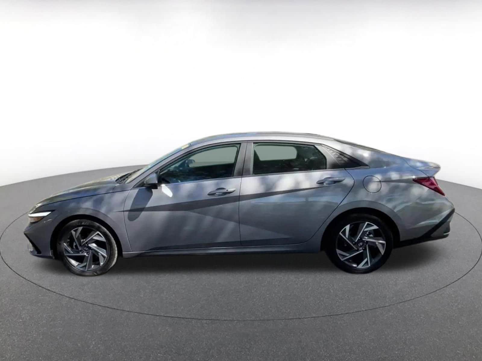 Thumbnail: 2025 Hyundai Elantra - 8