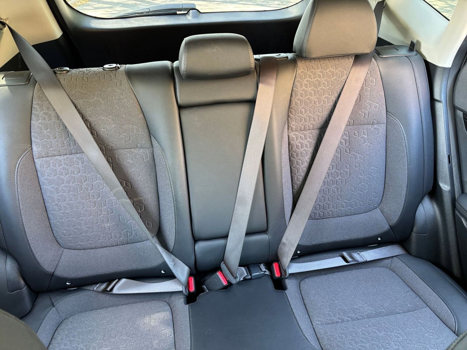 Thumbnail: 2025 Kia Seltos - 33