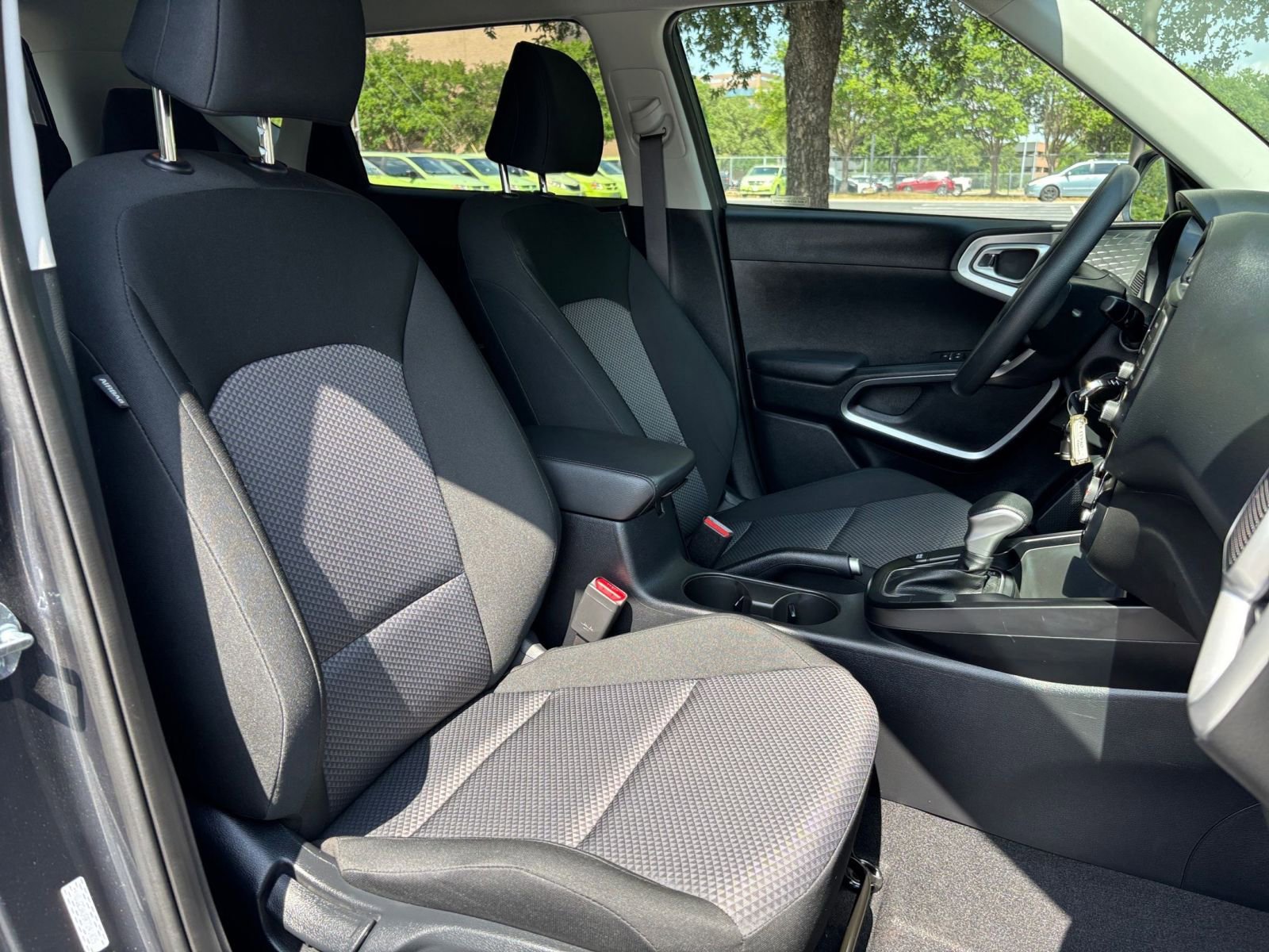 2024 Kia Soul LX 34
