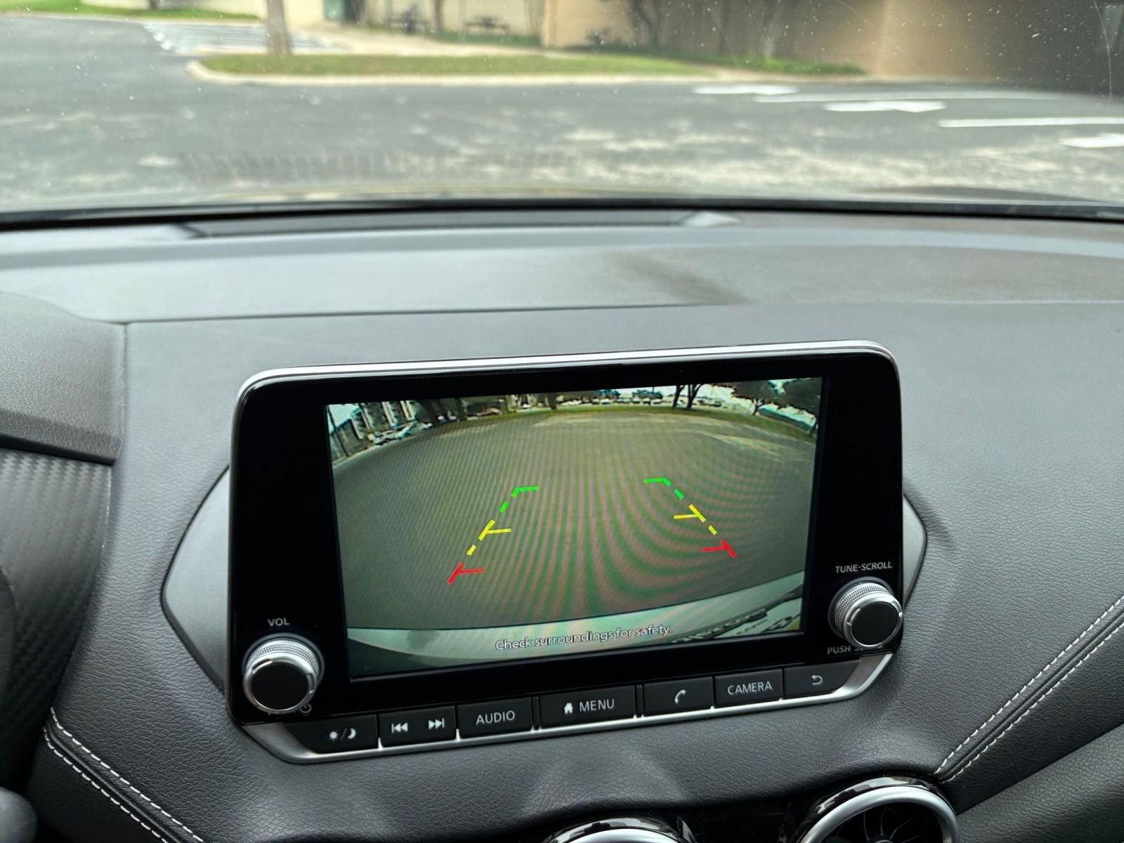 Thumbnail: 2025 Nissan Sentra - 17