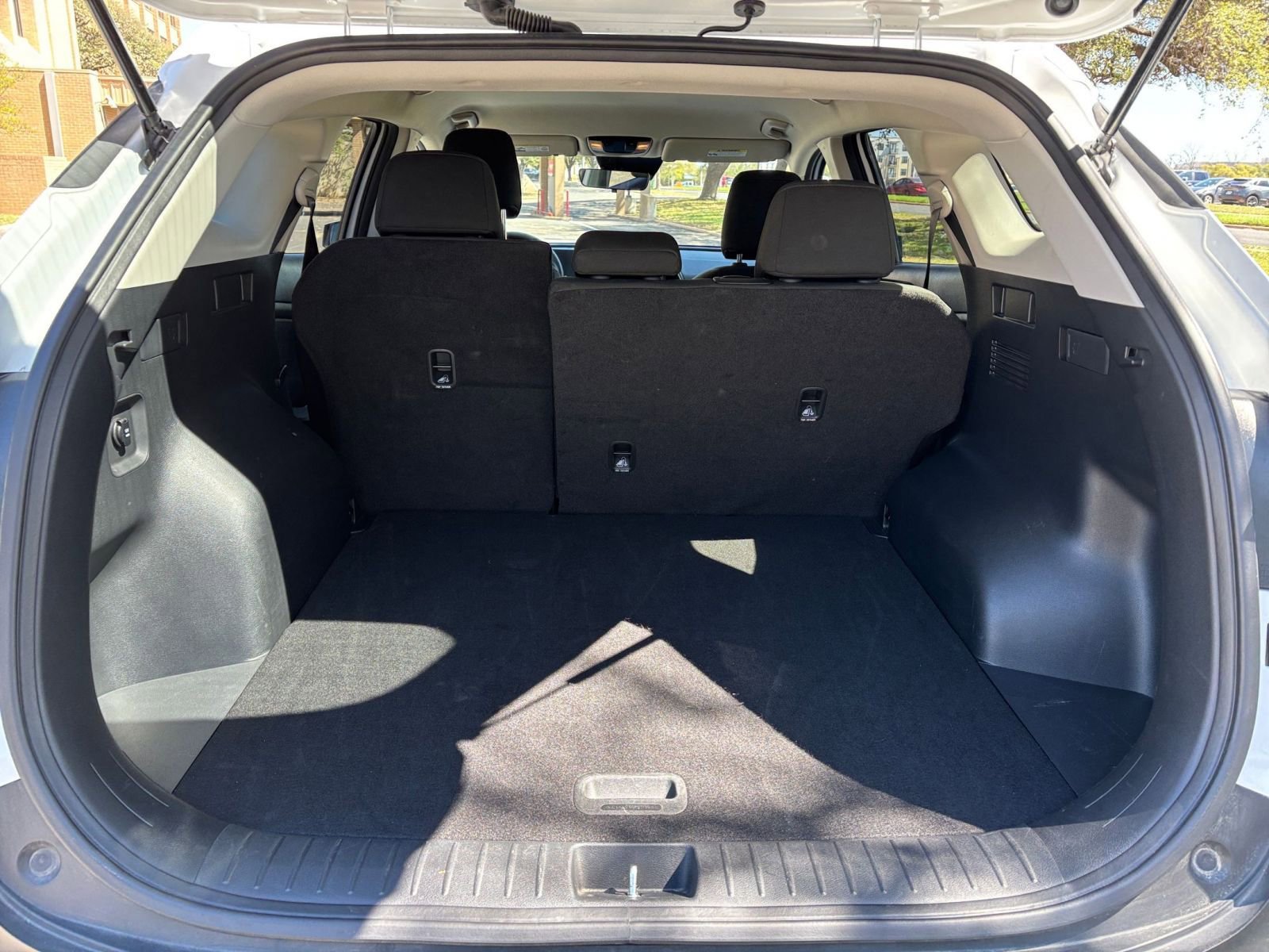 Thumbnail: 2025 Kia Sportage - 26